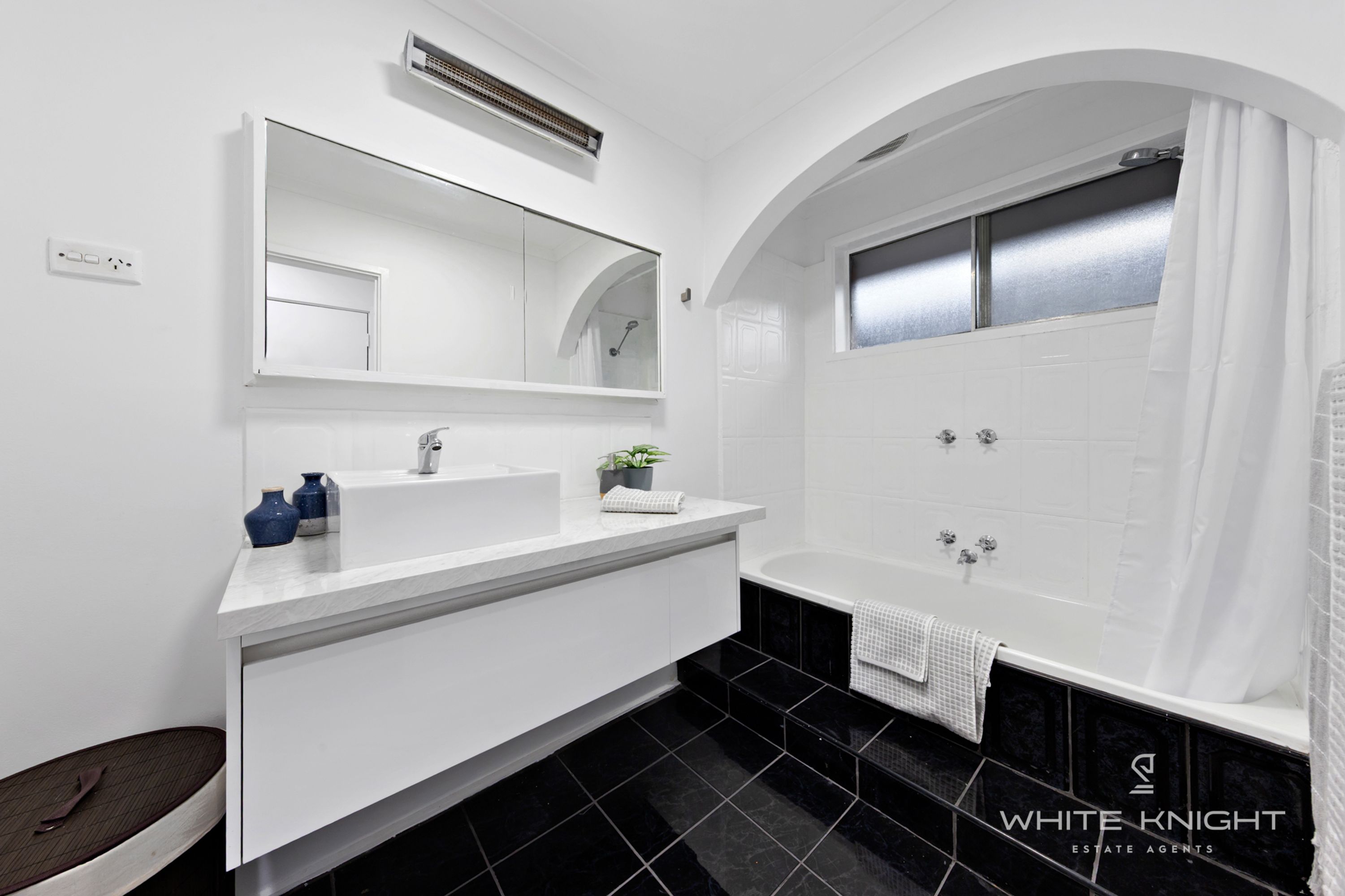 1 Bundeena Avenue, Kealba VIC 3021, Kealba - Thumbnail 8