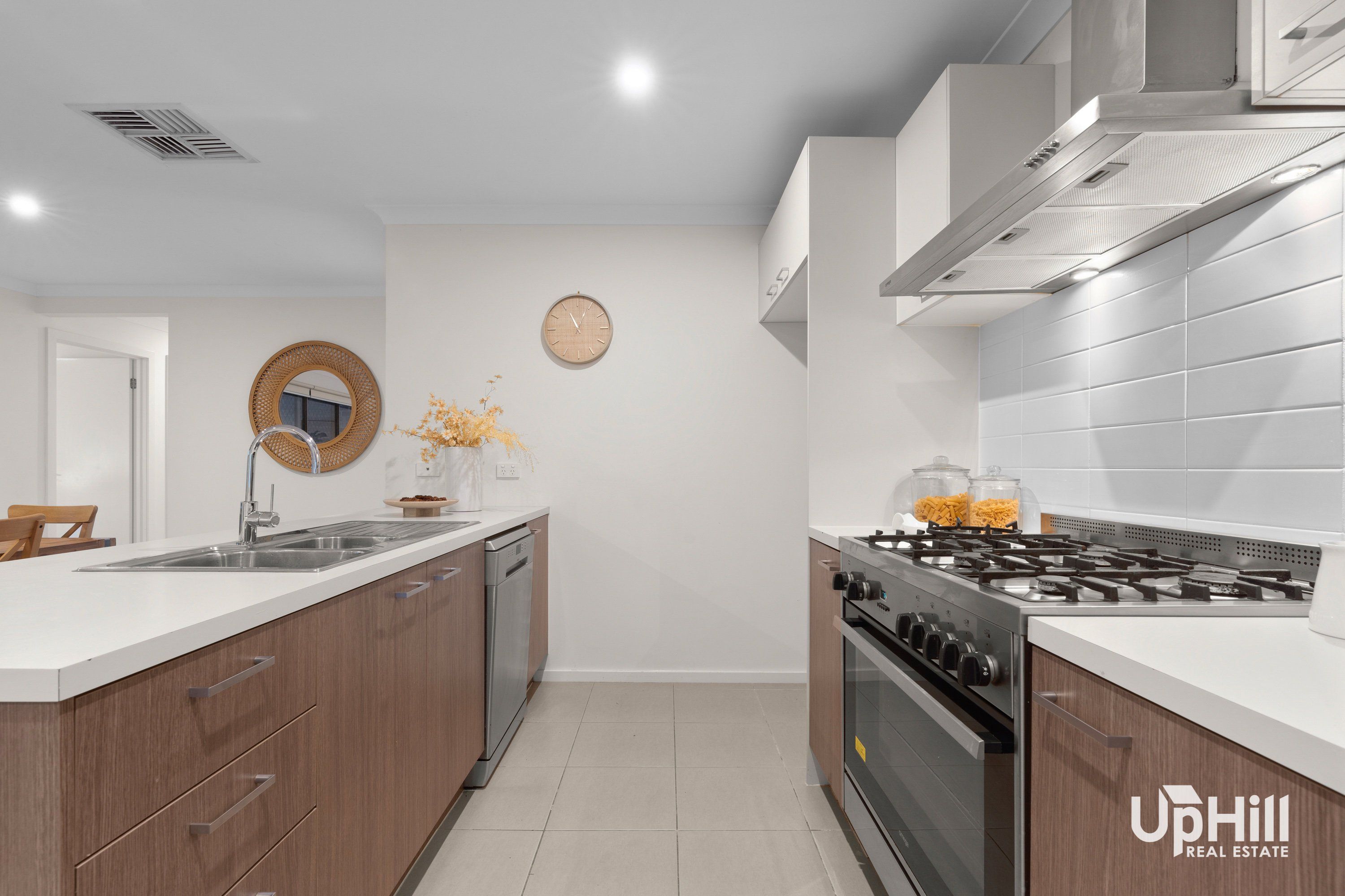 48 Adrian Street, Cranbourne East - Thumbnail 8