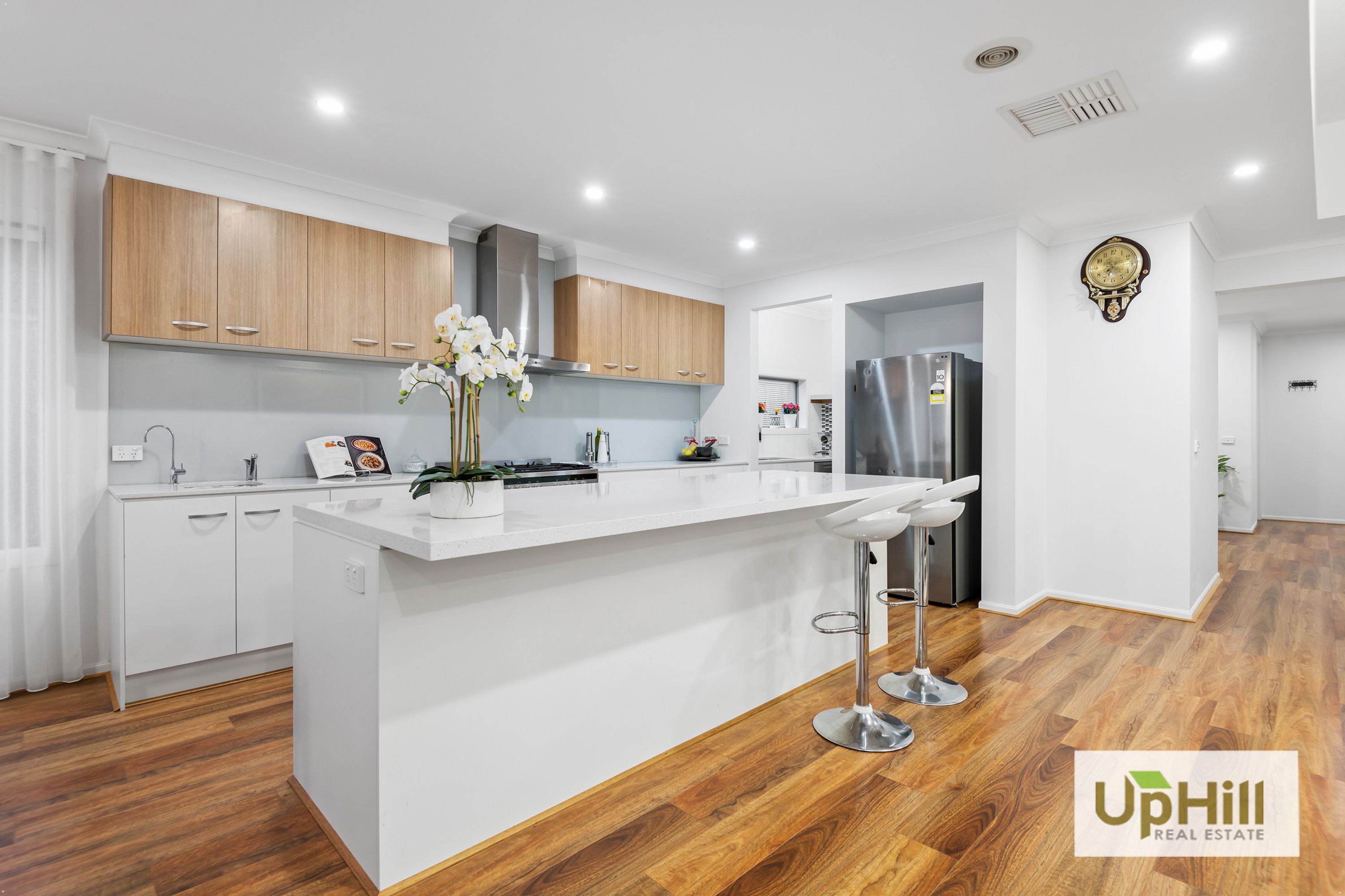 28 Hartland Drive, Cranbourne North - Thumbnail 8