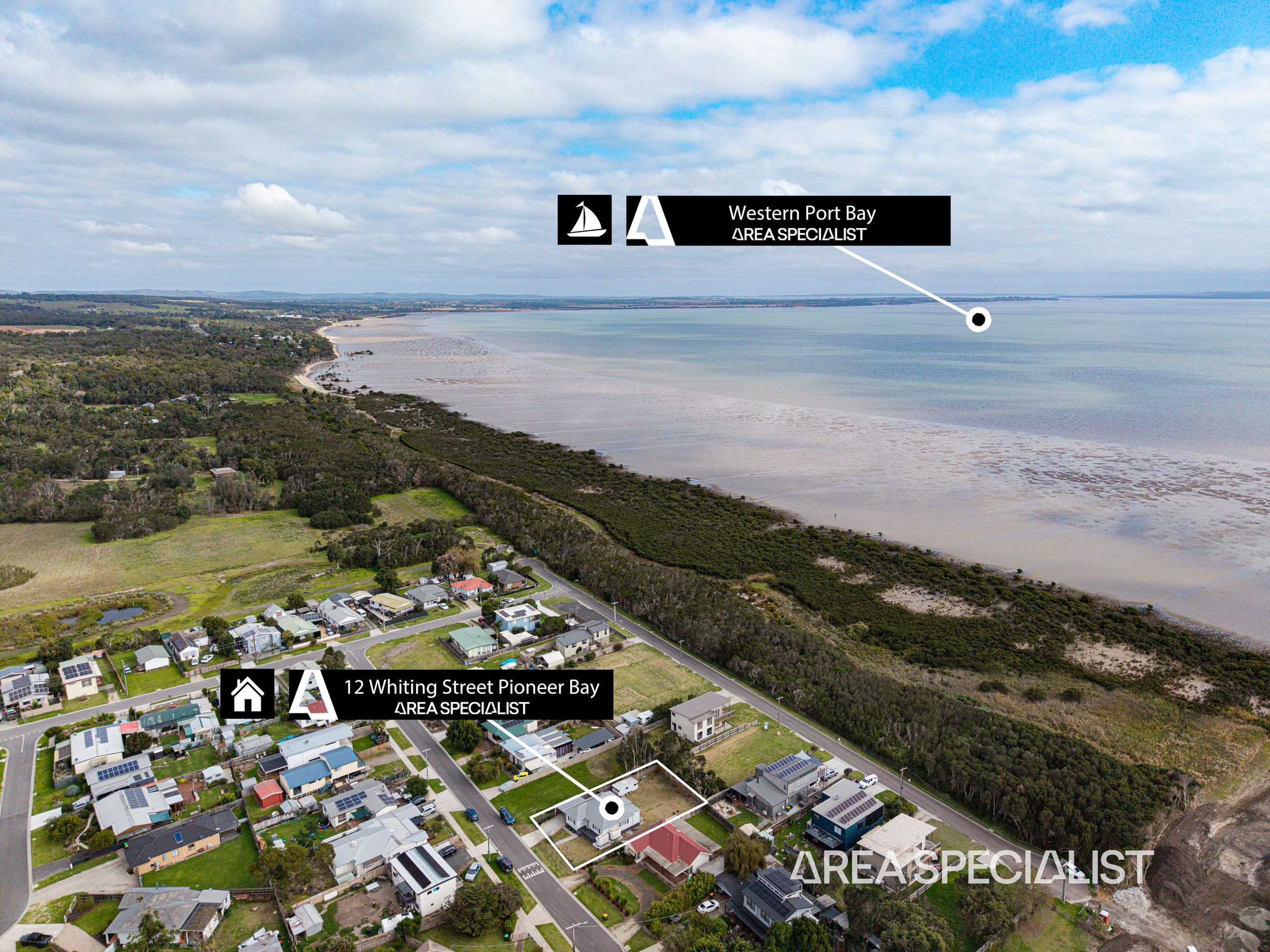 12 Whiting Street, Pioneer Bay - Thumbnail 4