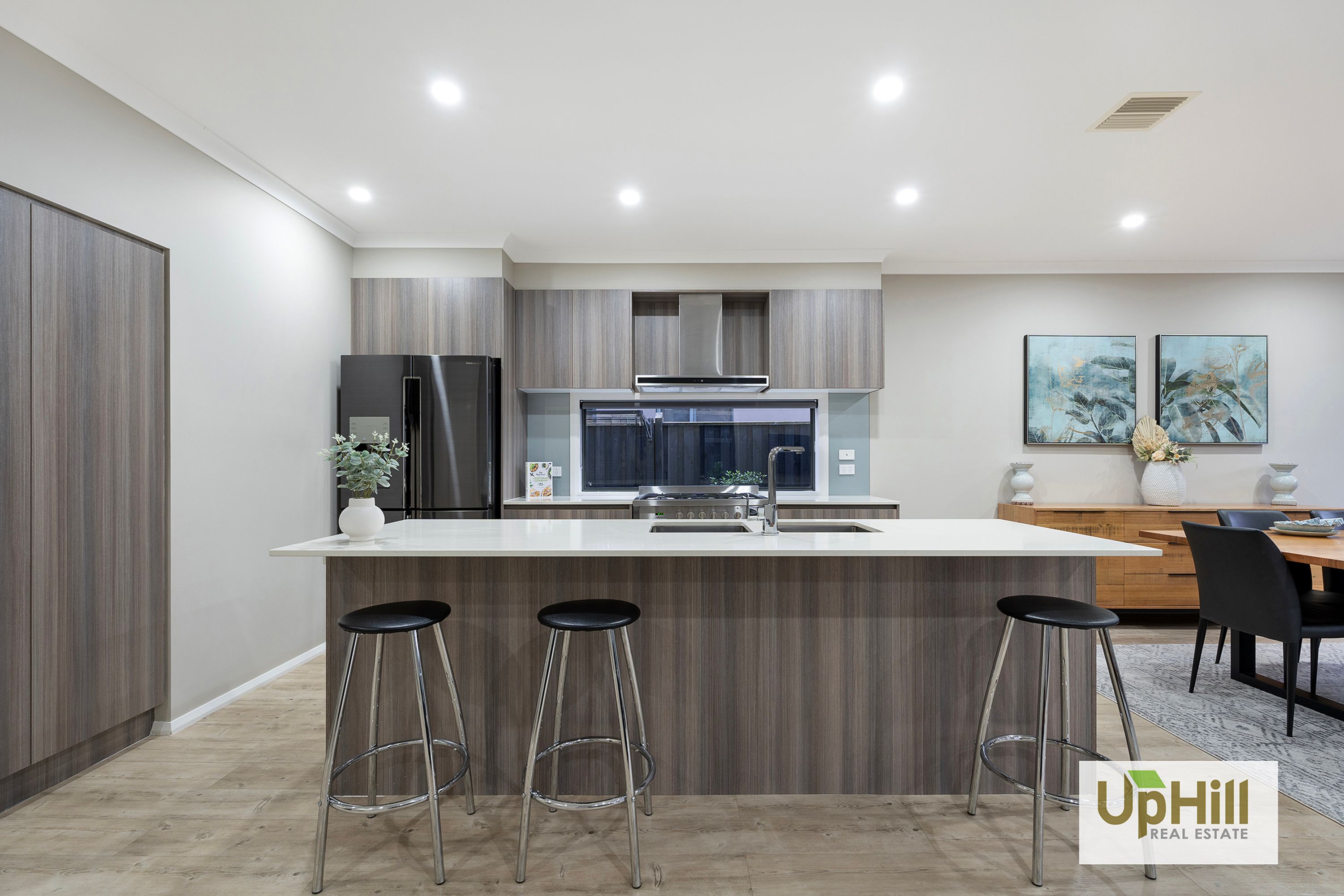 10 Yandra Street, Clyde North - Thumbnail 5