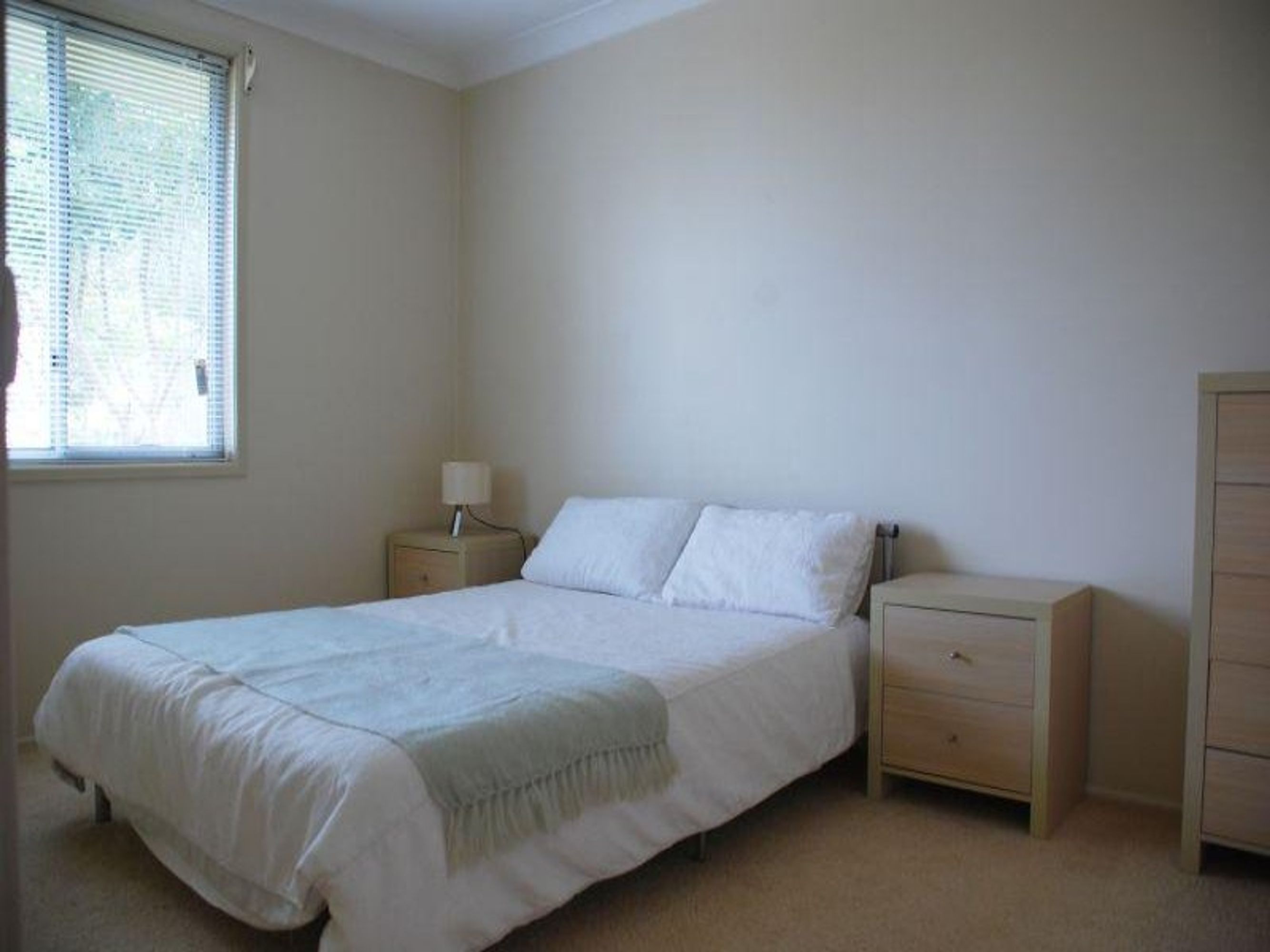 34 Oatley Ave, Katoomba - Thumbnail 2