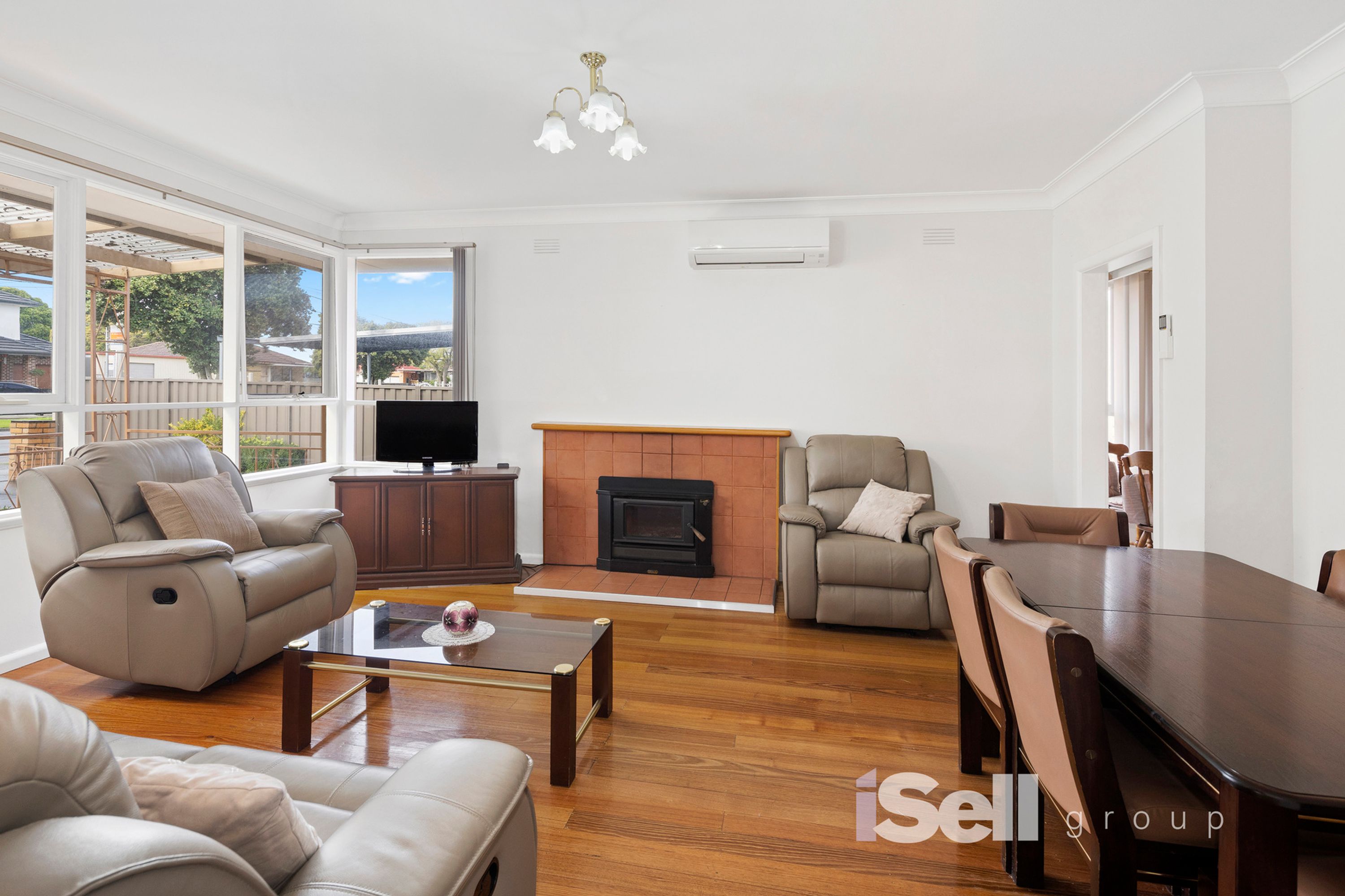 102 Regent Avenue, Springvale - Thumbnail 2