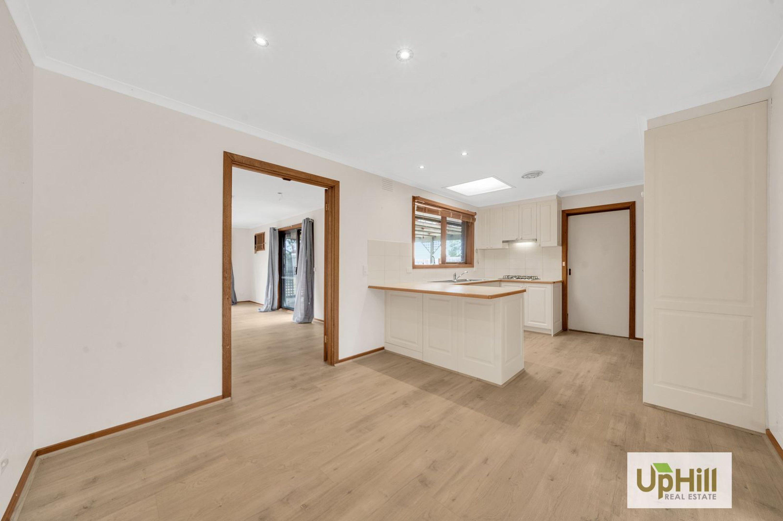 19 Ambleside Cres, Berwick - Thumbnail 4