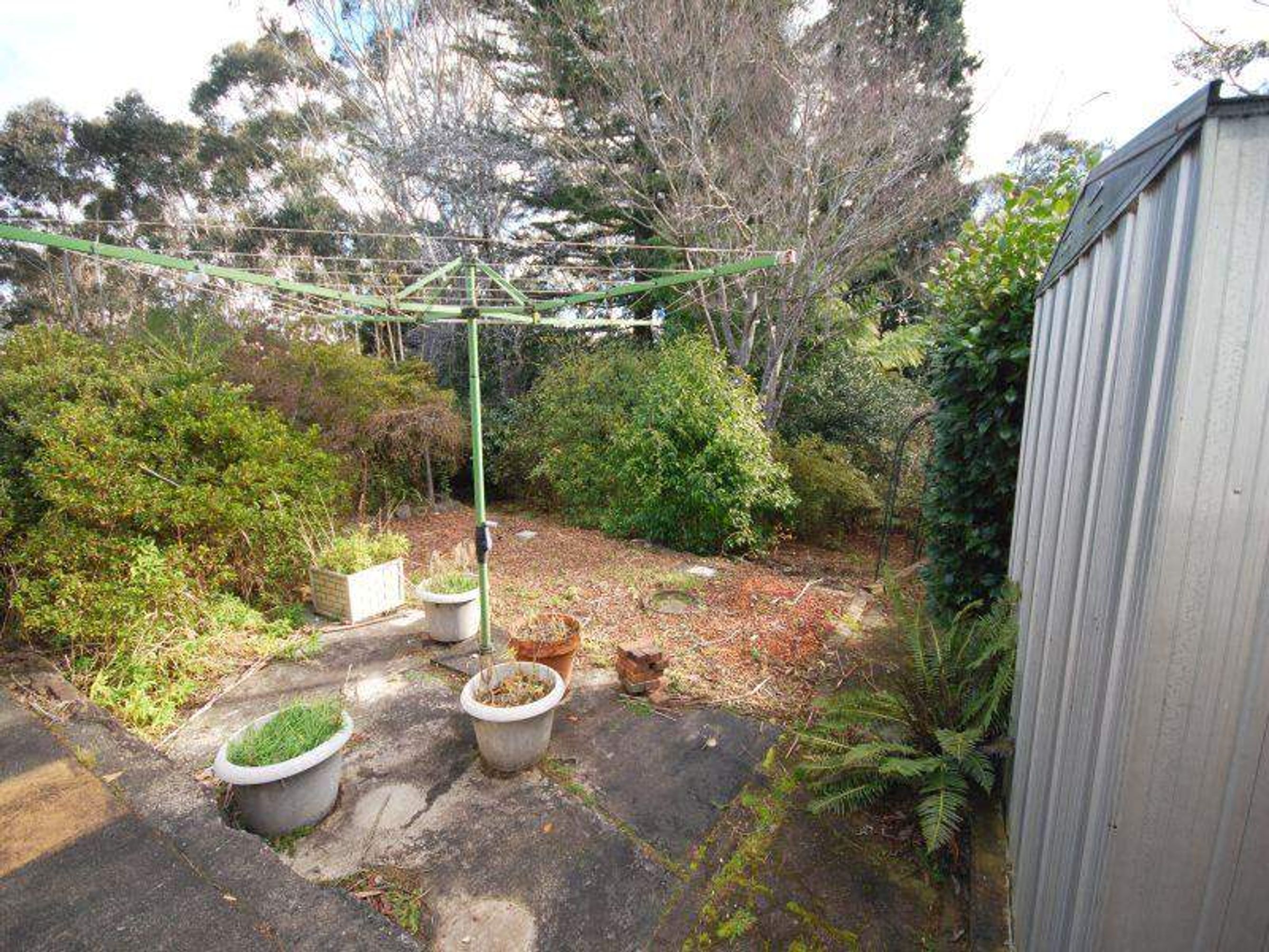 9 Whinmoor St, Katoomba - Thumbnail 3