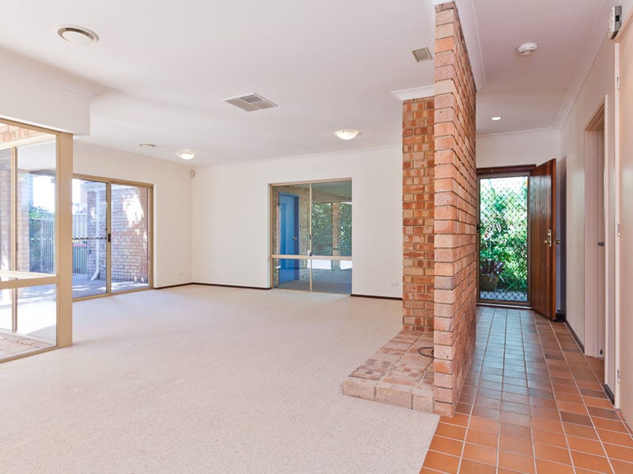 27 Alexander Street, Wembley, WA 6014, Wembley - Thumbnail 4