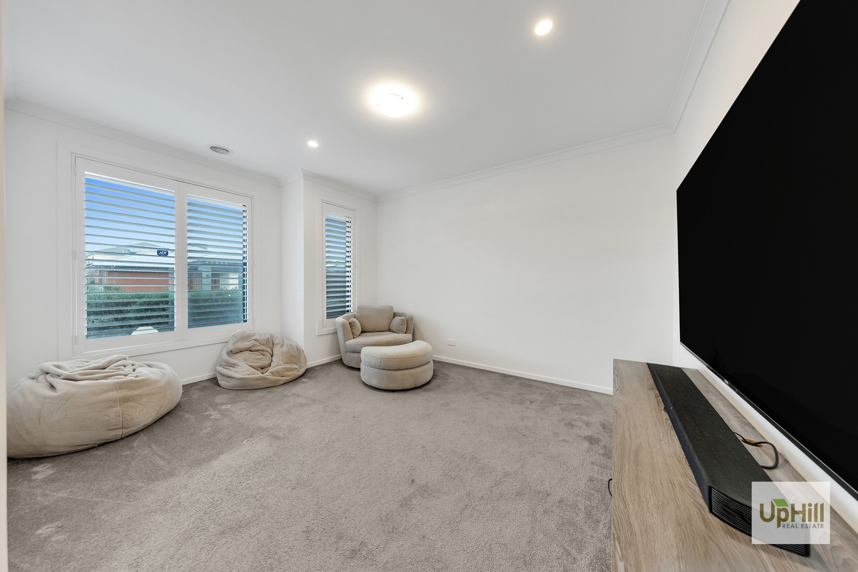 9 Corbett Street, Clyde North - Thumbnail 3
