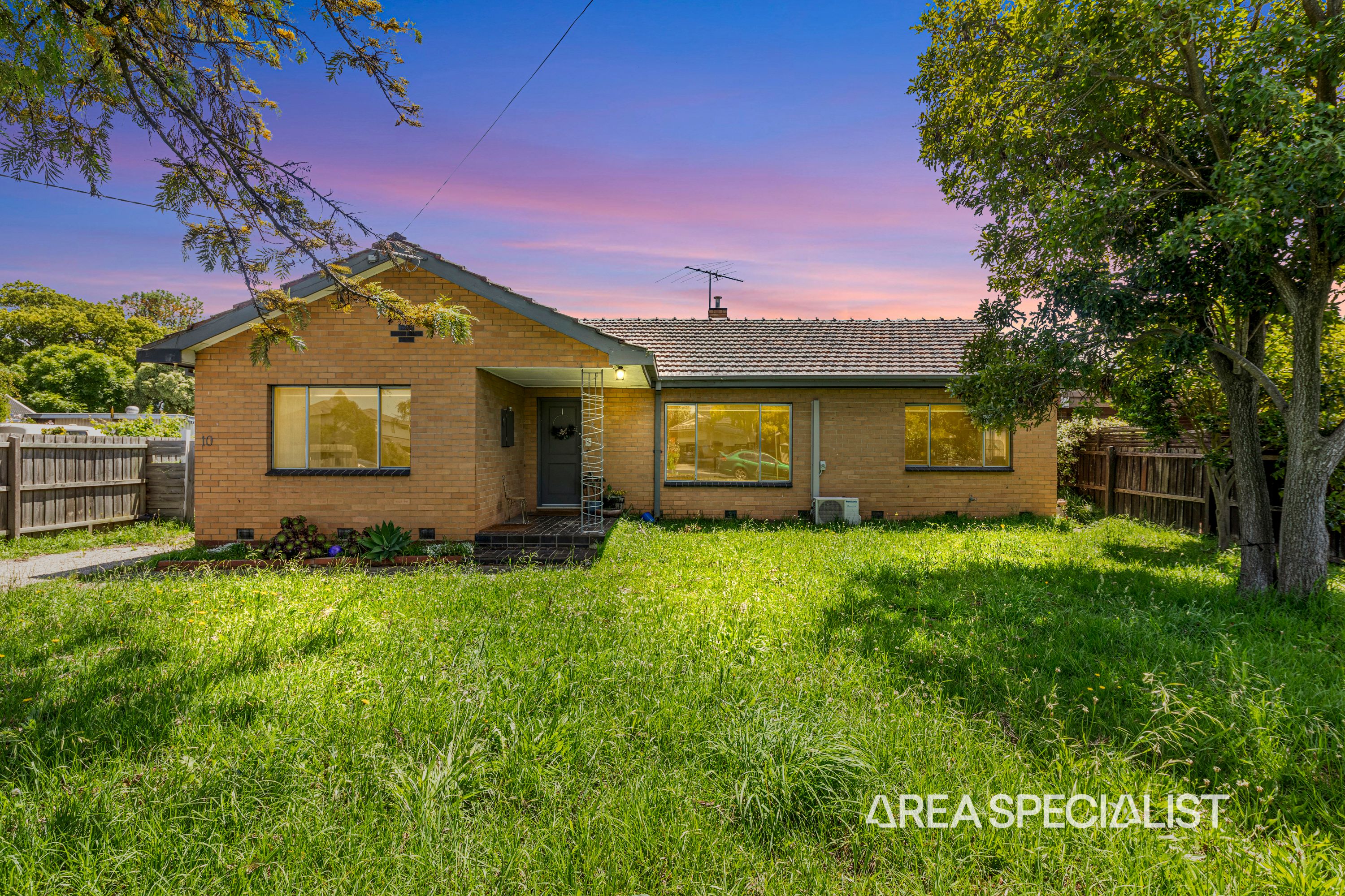 10 King Street, Pakenham - Thumbnail 3