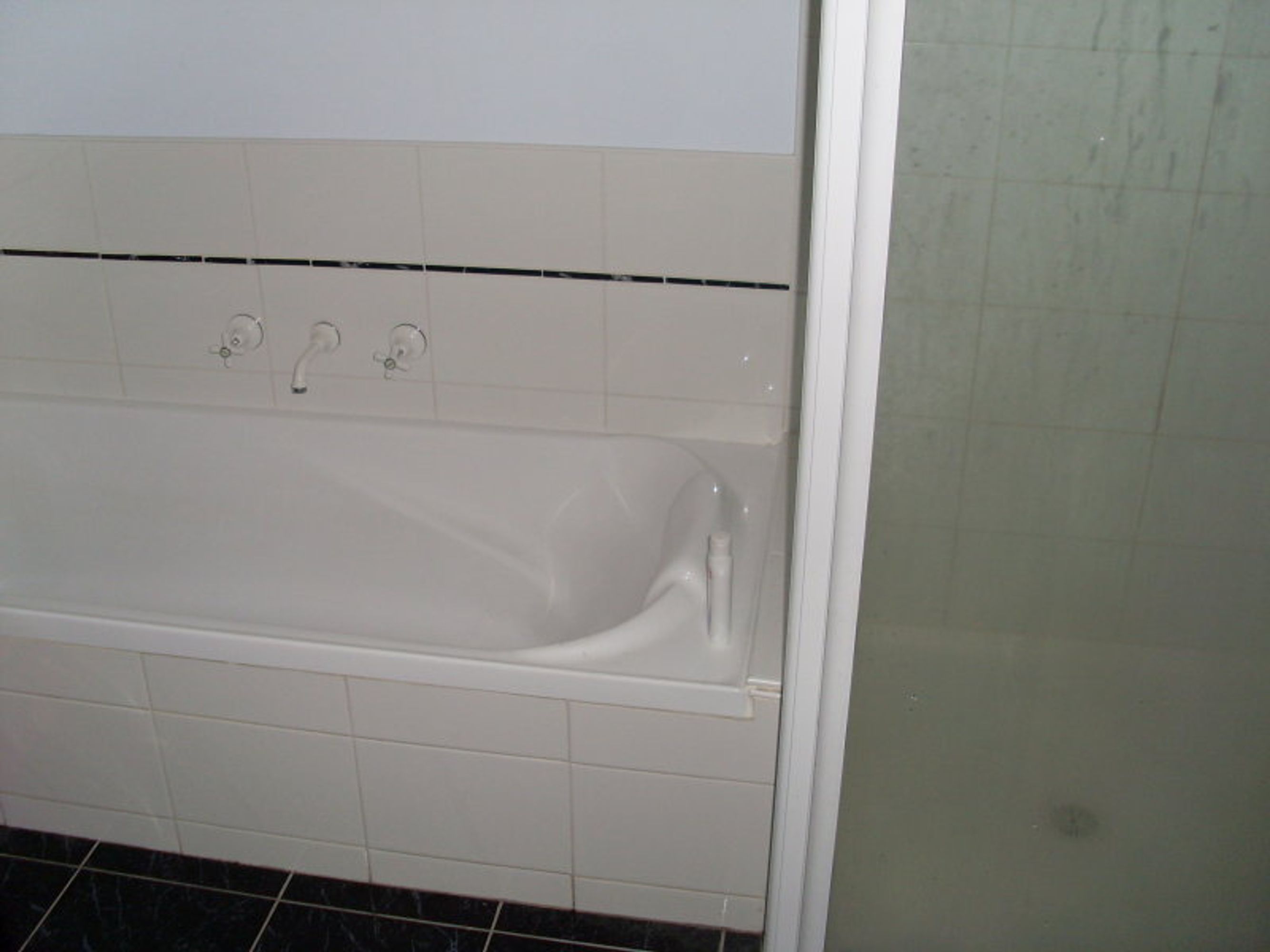 76 Wavell Street, Horsham VIC 3400, Horsham - Thumbnail 3