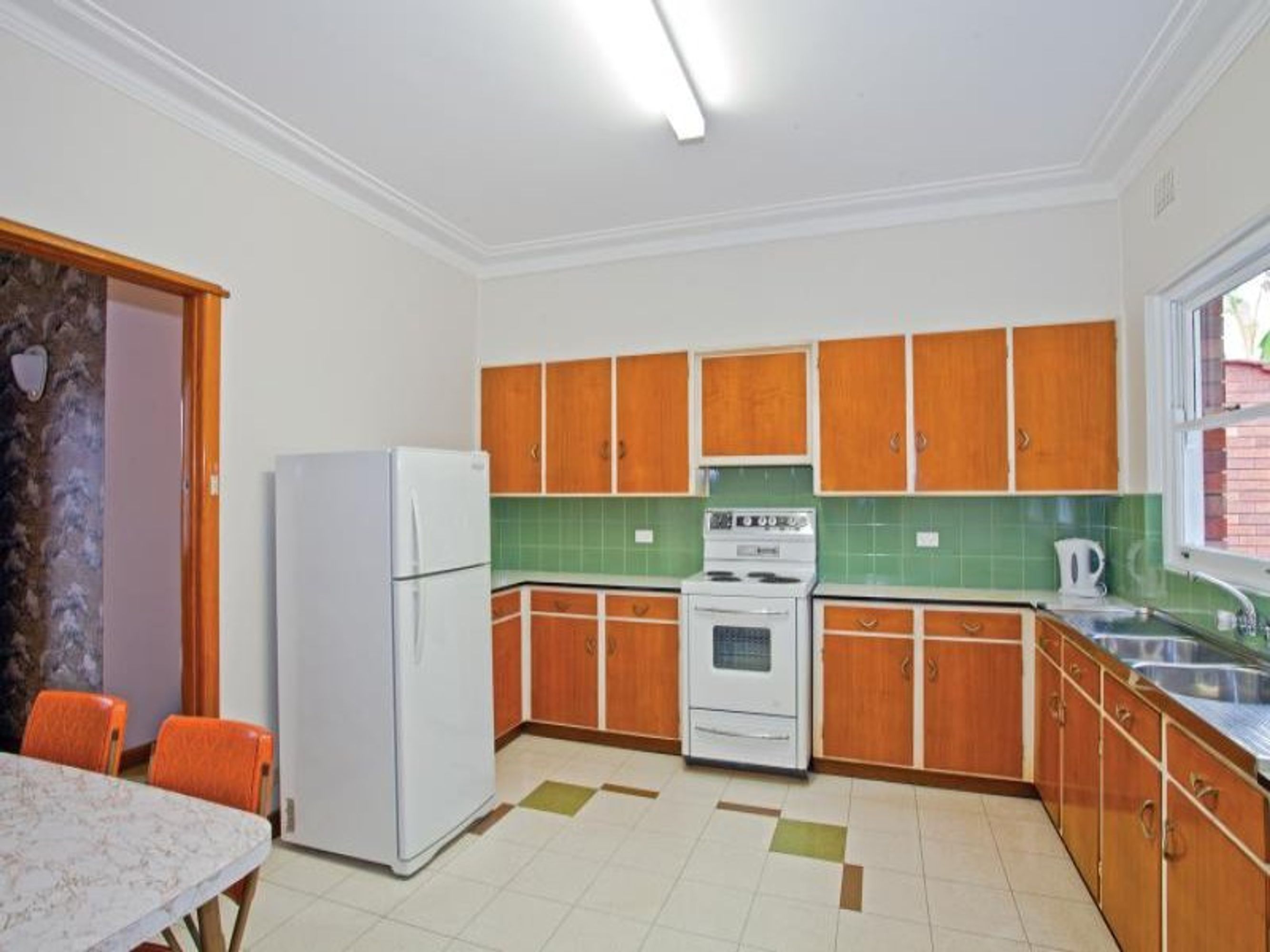 9 Knock Cres, Beverly Hills, NSW 2209, Beverly Hills - Thumbnail 2