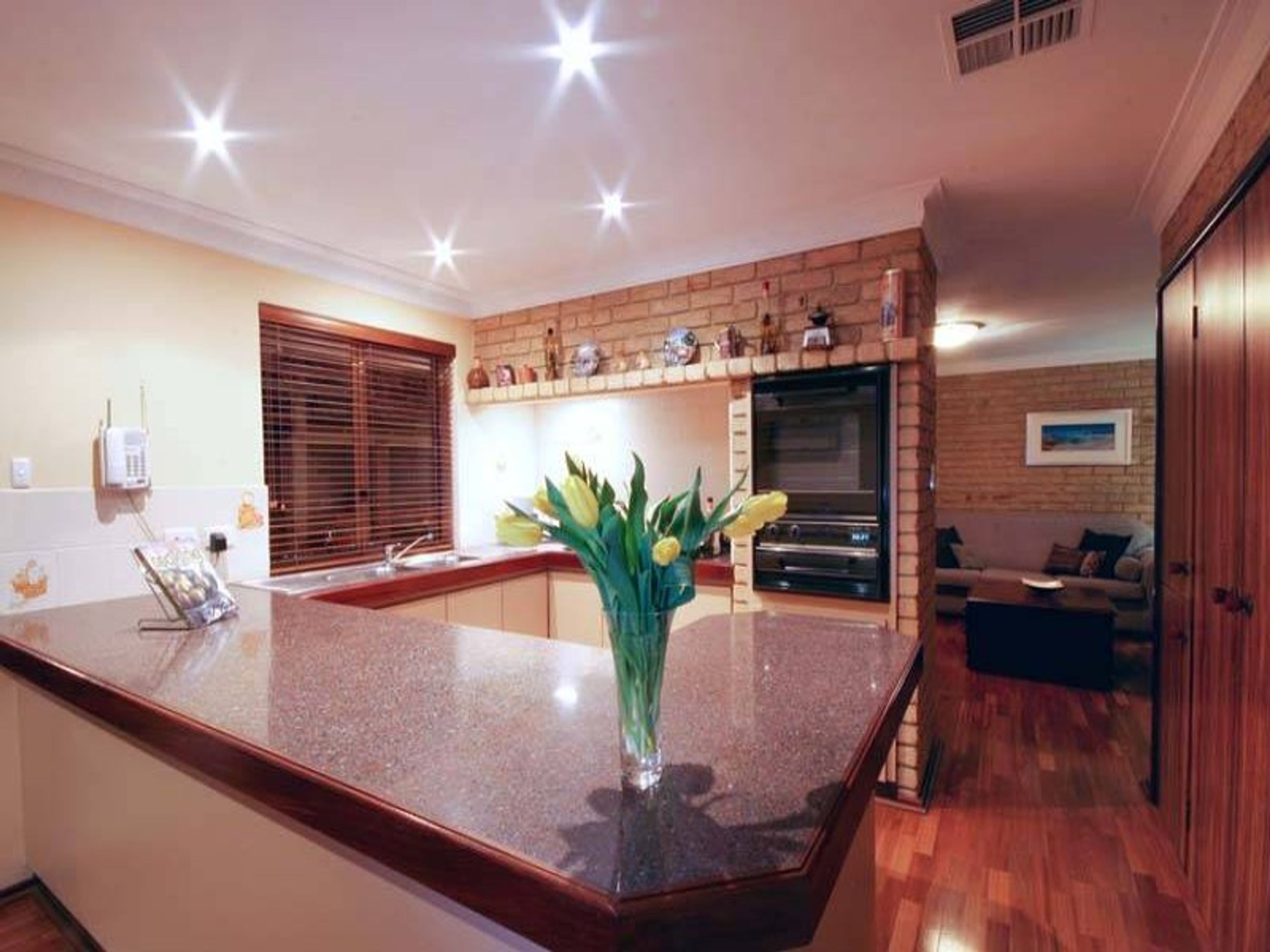 3 Clifford Vale, Hillarys - Thumbnail 5