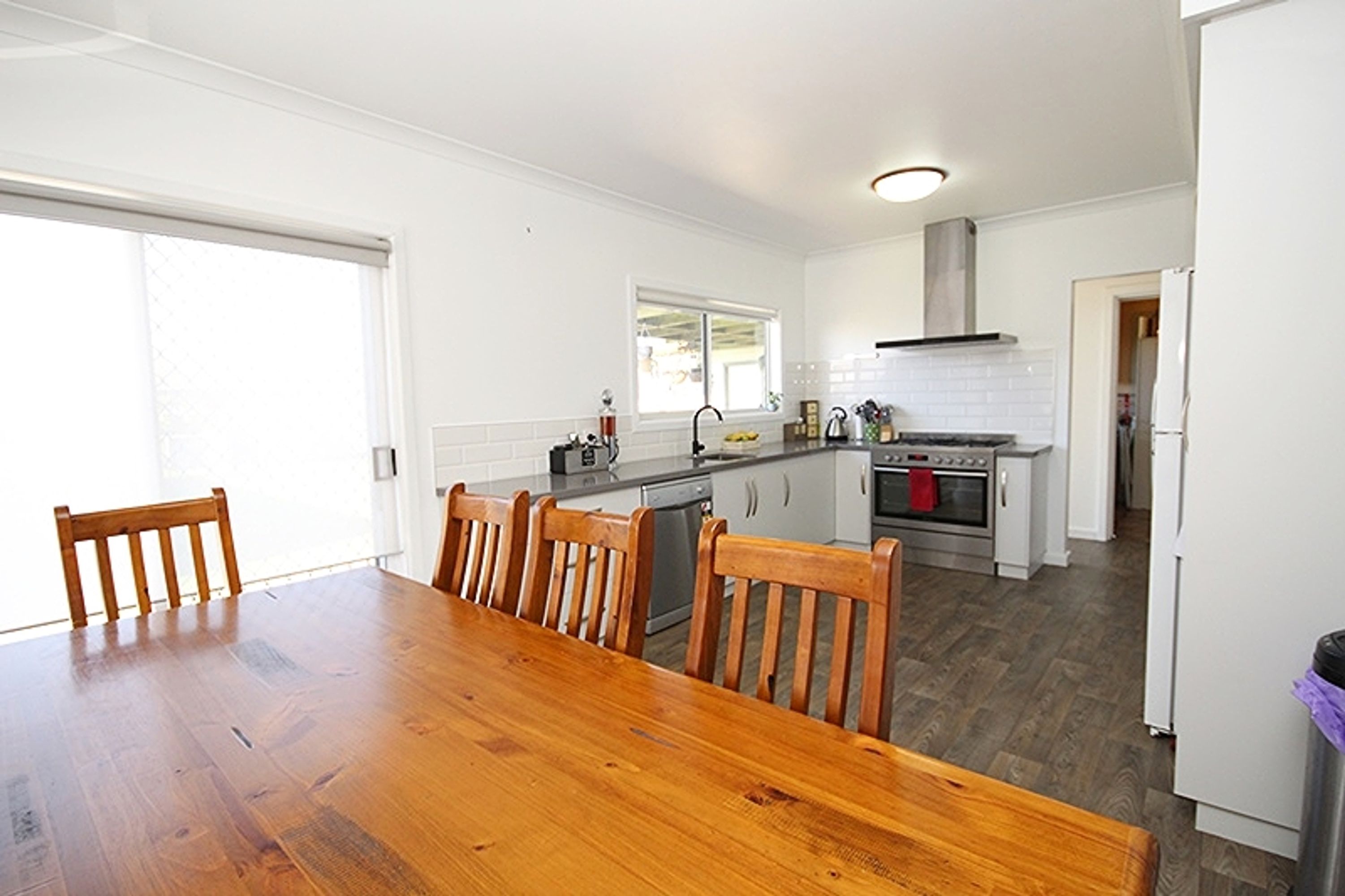 11 Glancy Street, Horsham VIC 3400, Horsham - Thumbnail 3