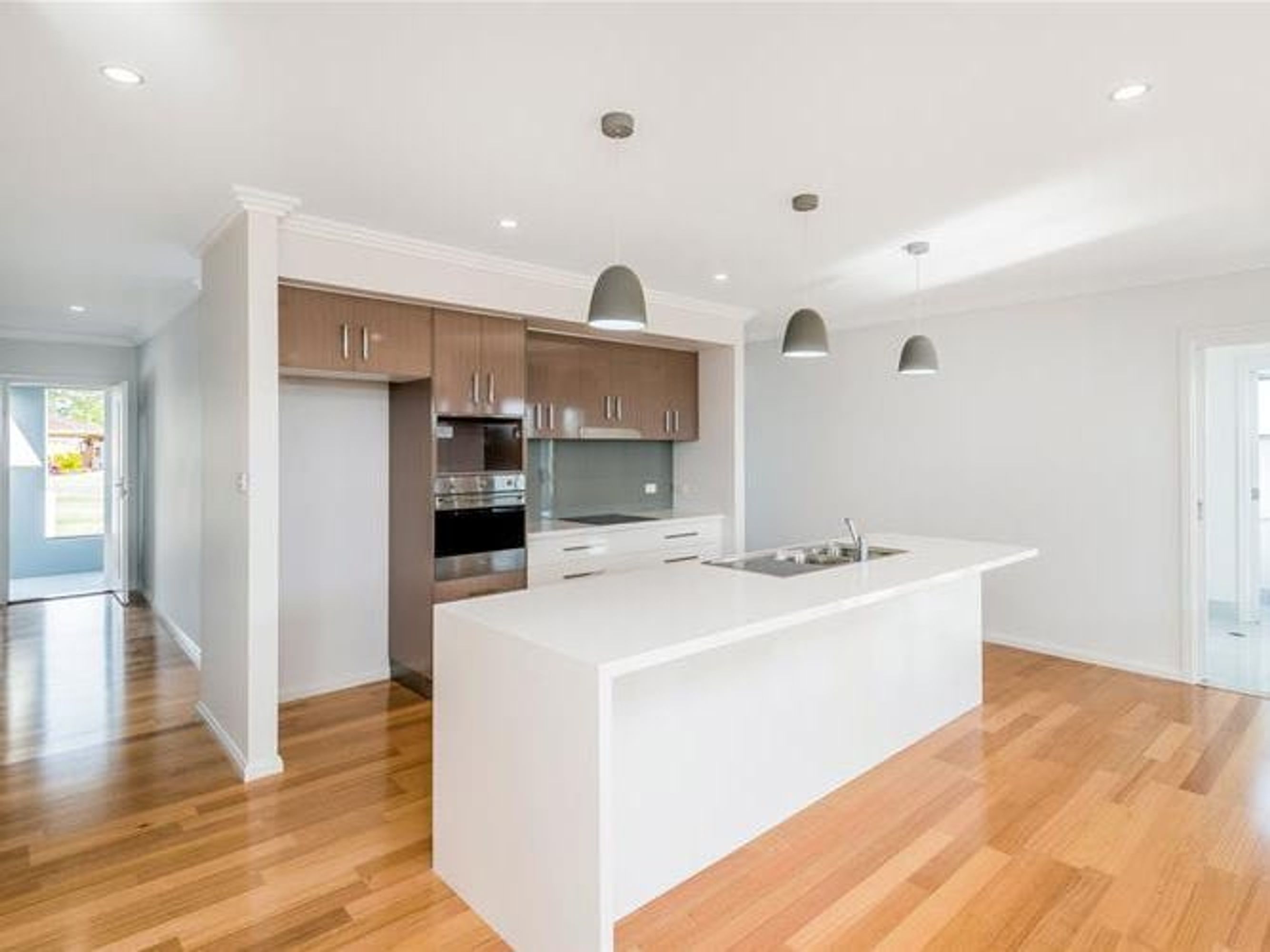 400 North Street, Grafton - Thumbnail 4