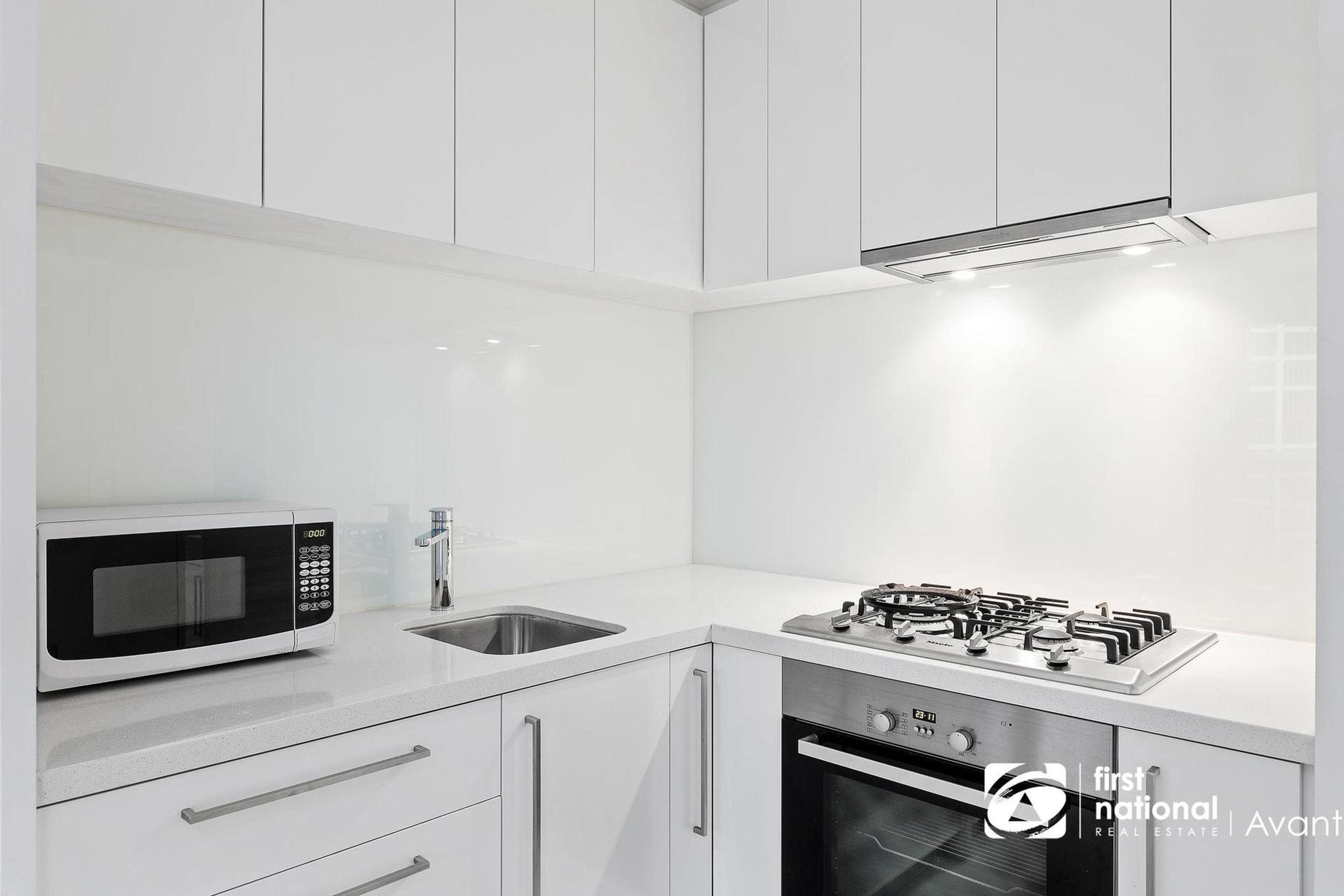 2714/9 Power Street, Southbank - Thumbnail 5