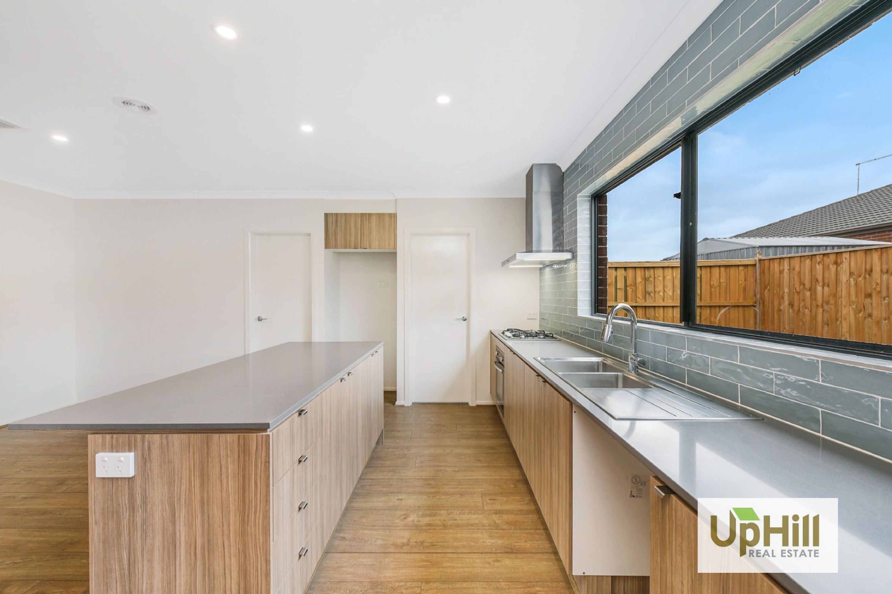 26 Knightsford Avenue, Clyde - Thumbnail 7