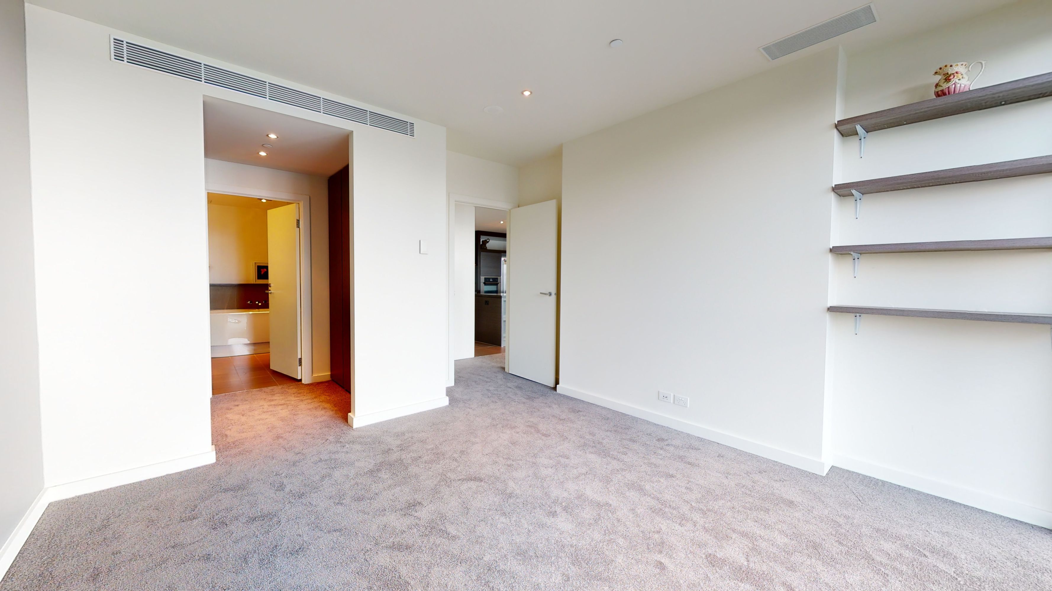 113/8 Waterside Pl, Docklands, Docklands - Thumbnail 8