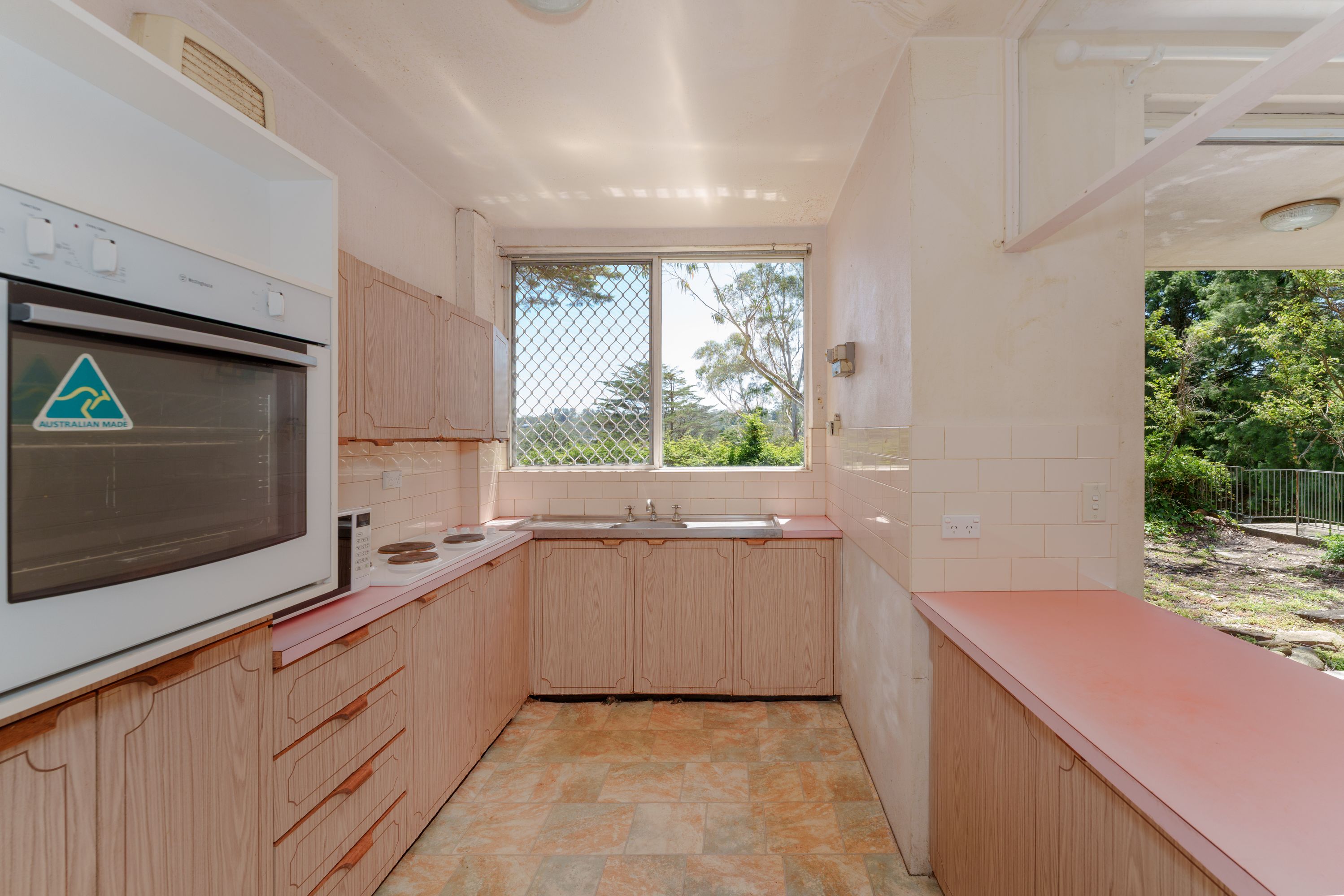 2/73 Parke Street, Katoomba - Thumbnail 3