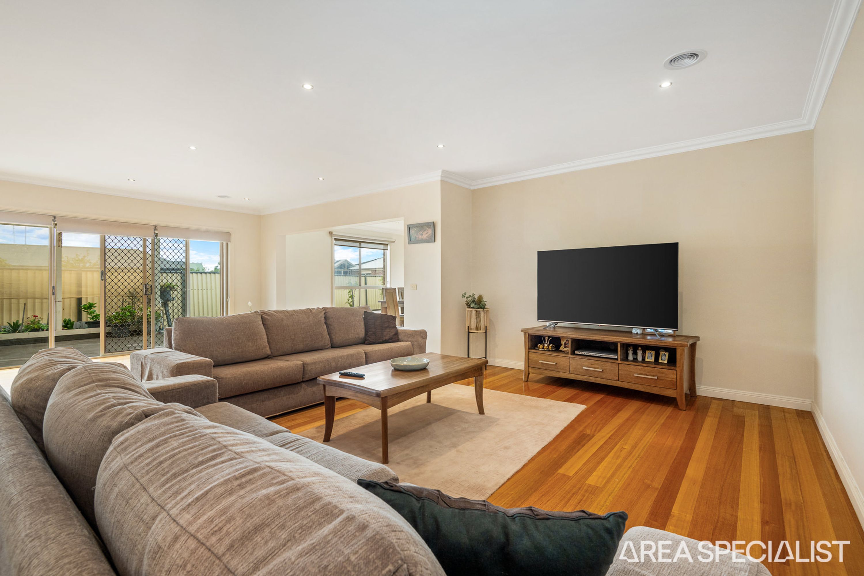 5 Hipwell Court, Lovely Banks VIC 3213, Lovely Banks - Thumbnail 2