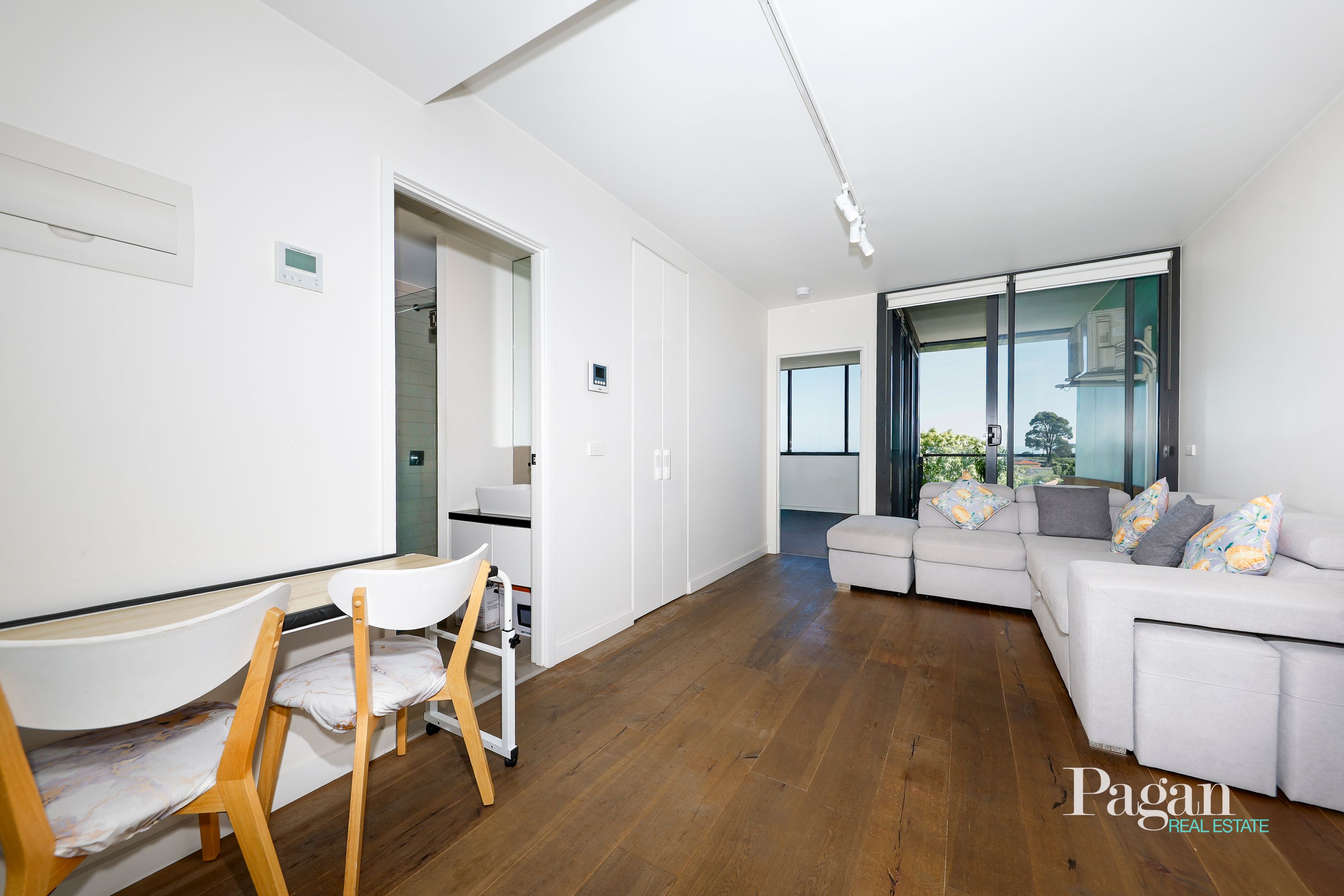 212/110 Keilor Road, Essendon North - Thumbnail 5