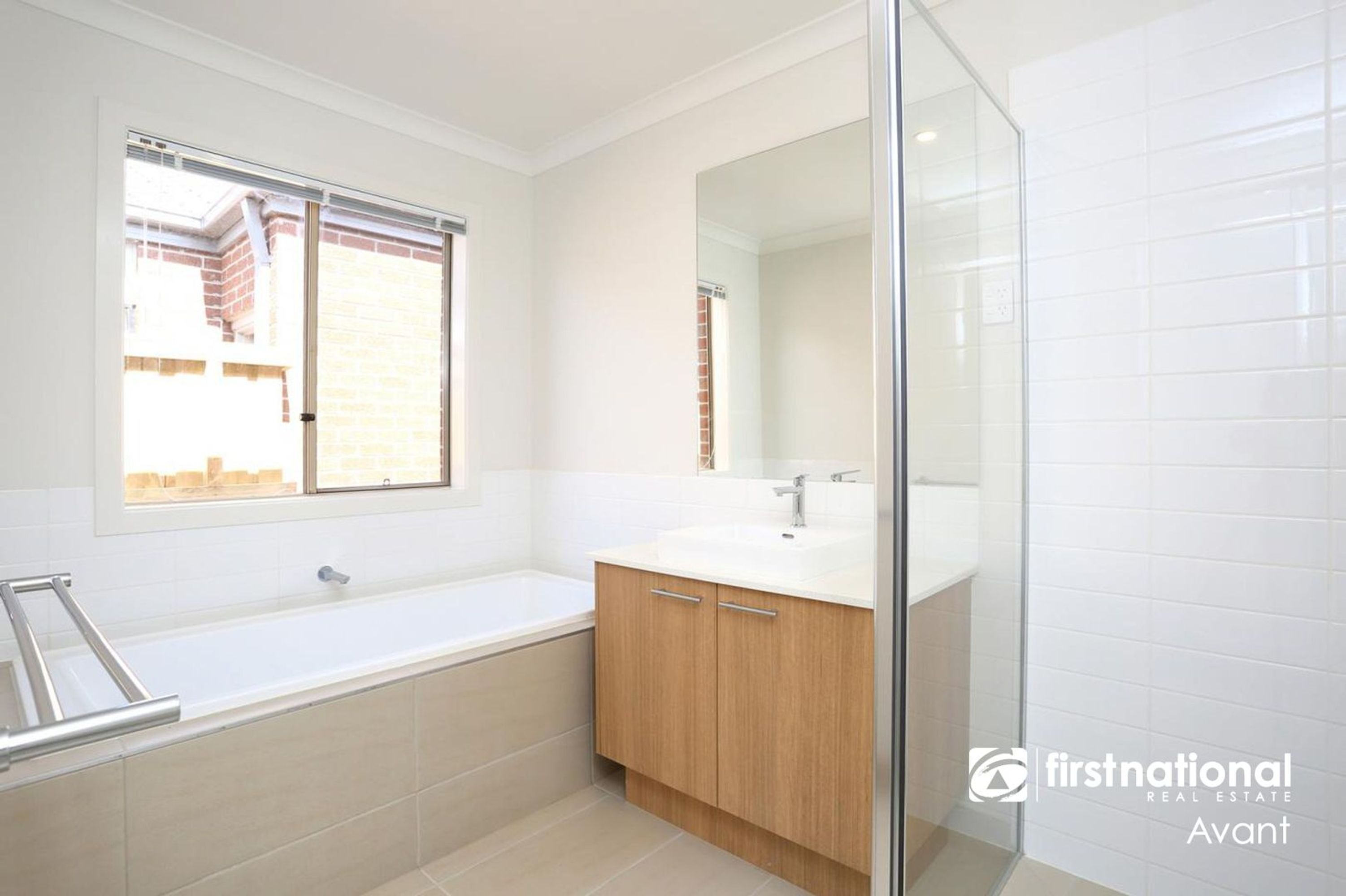 6 Ferntree Drive, Werribee - Thumbnail 8