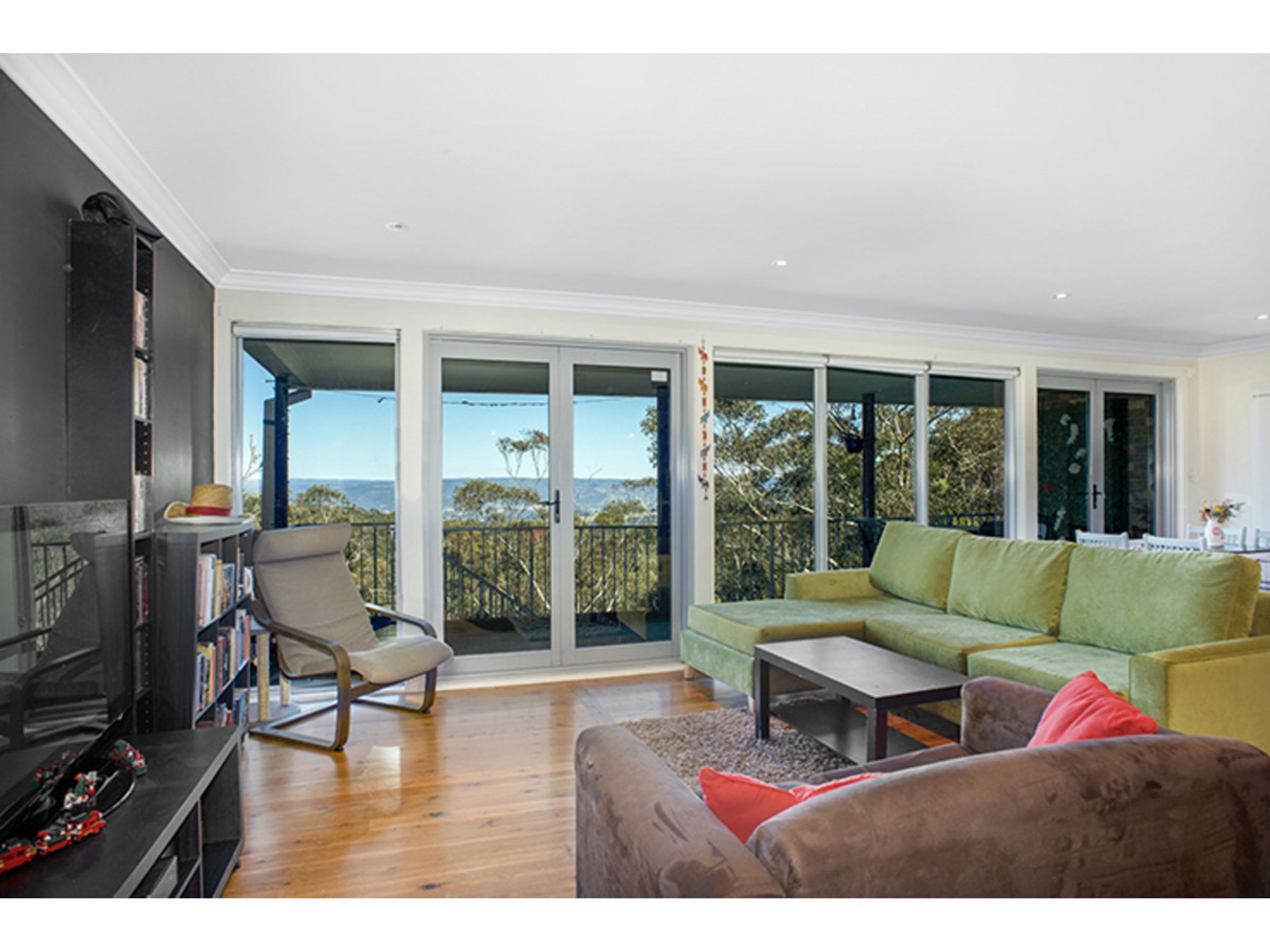 29 Delmonte Avenue, Medlow Bath - Thumbnail 2