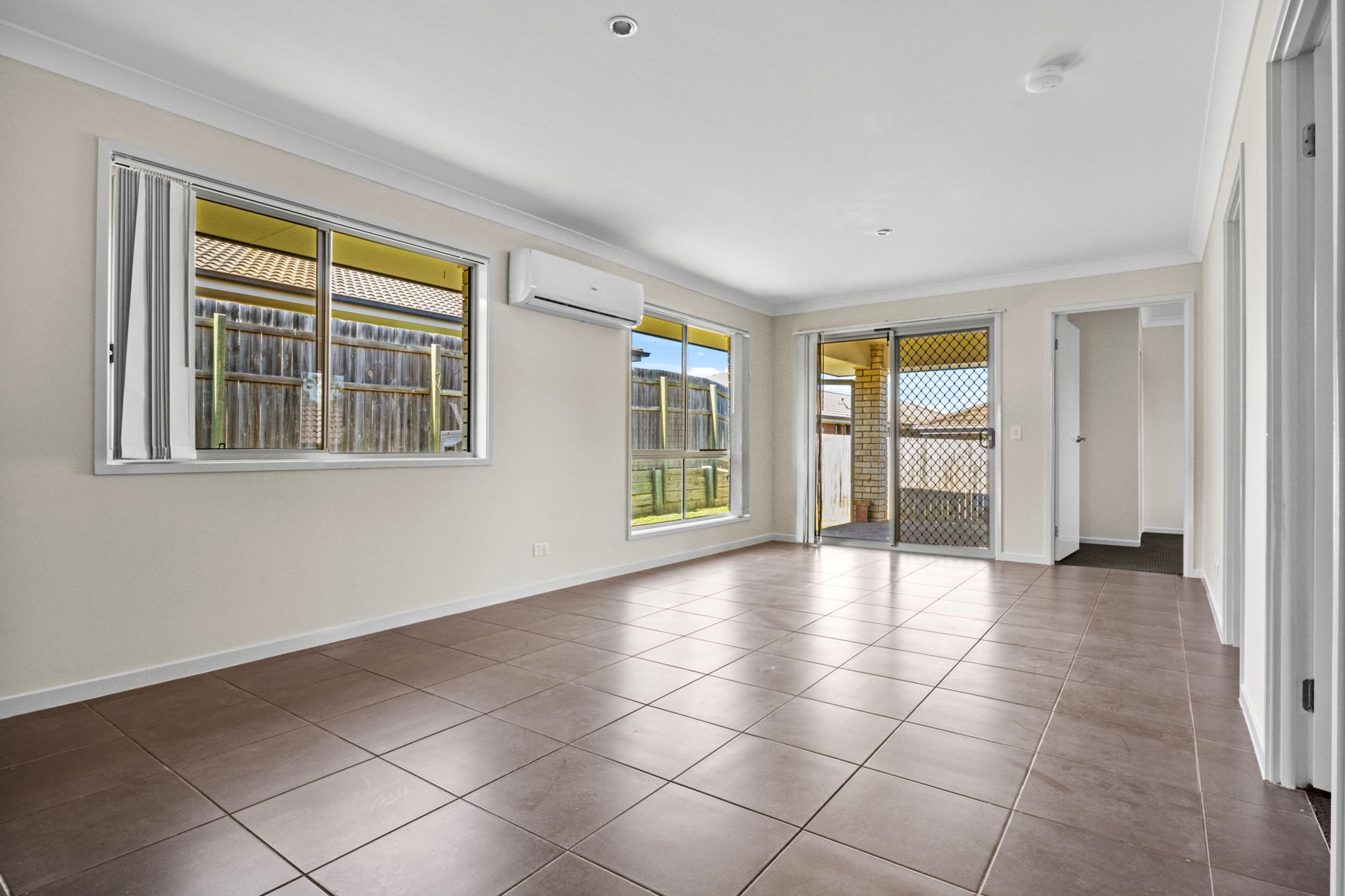 82 Diamantina Boulevard, Brassall - Thumbnail 6