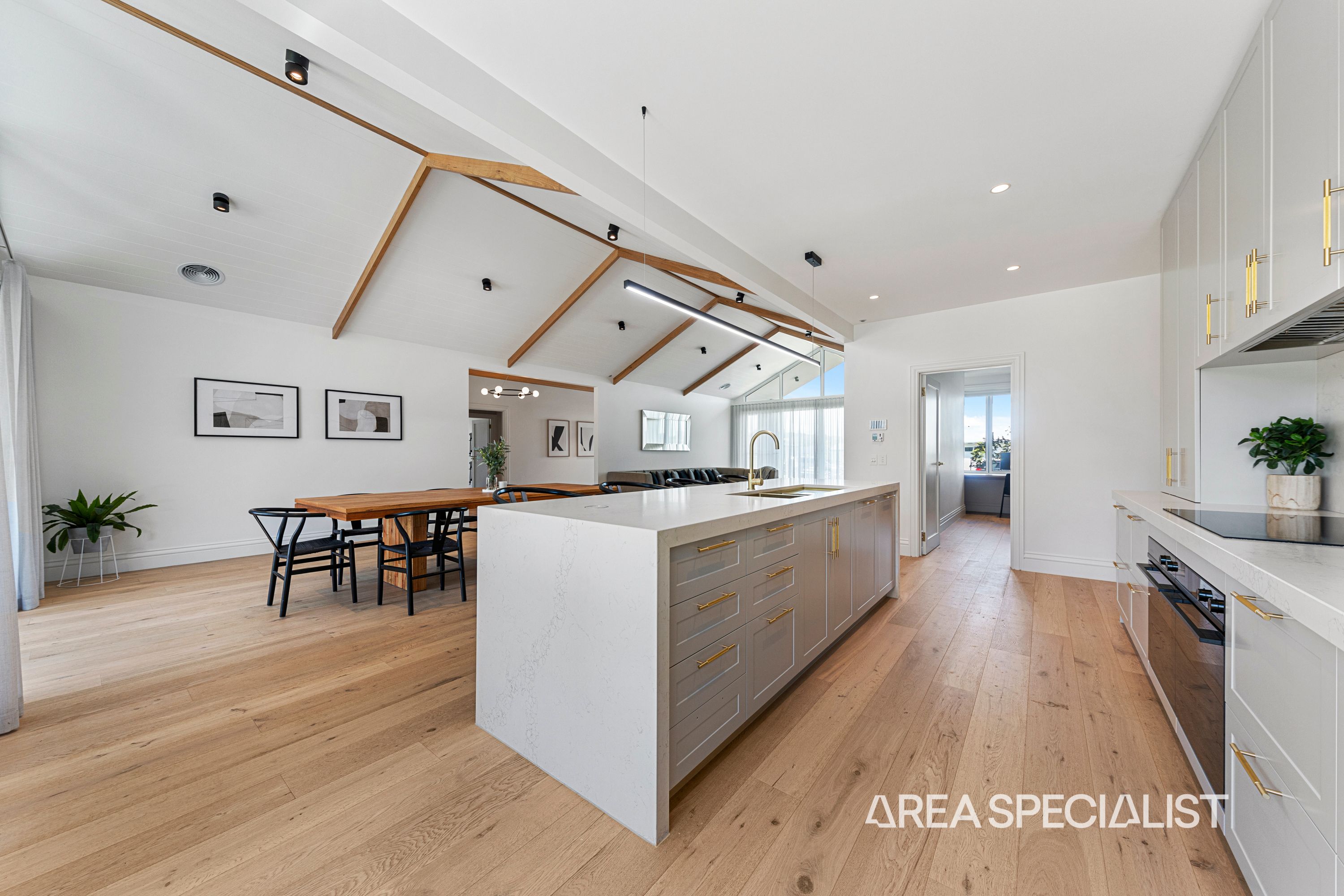 15 Royal Pines Drive, Drouin - Thumbnail 6