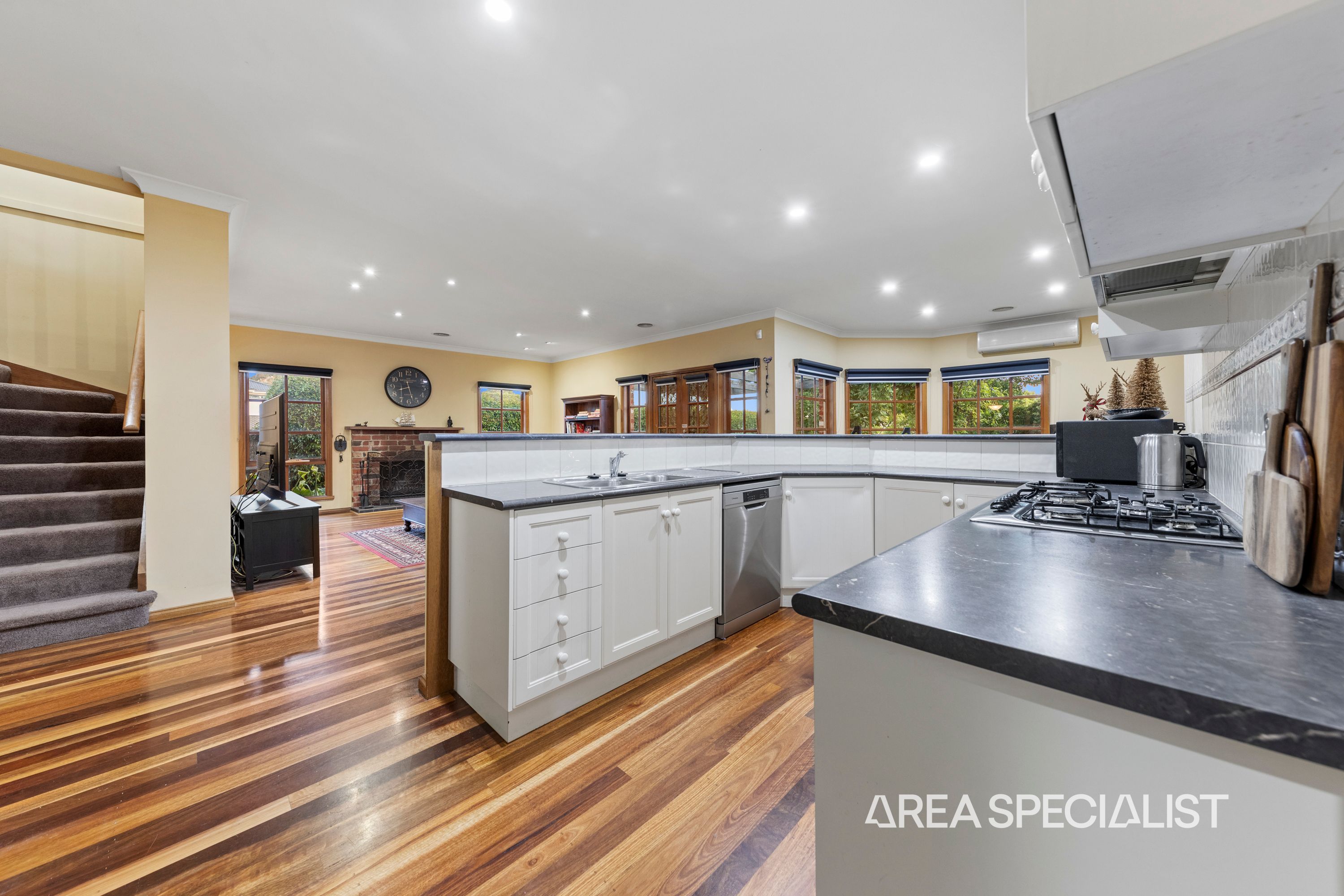 1 Heritage Boulevard, Pakenham - Thumbnail 6