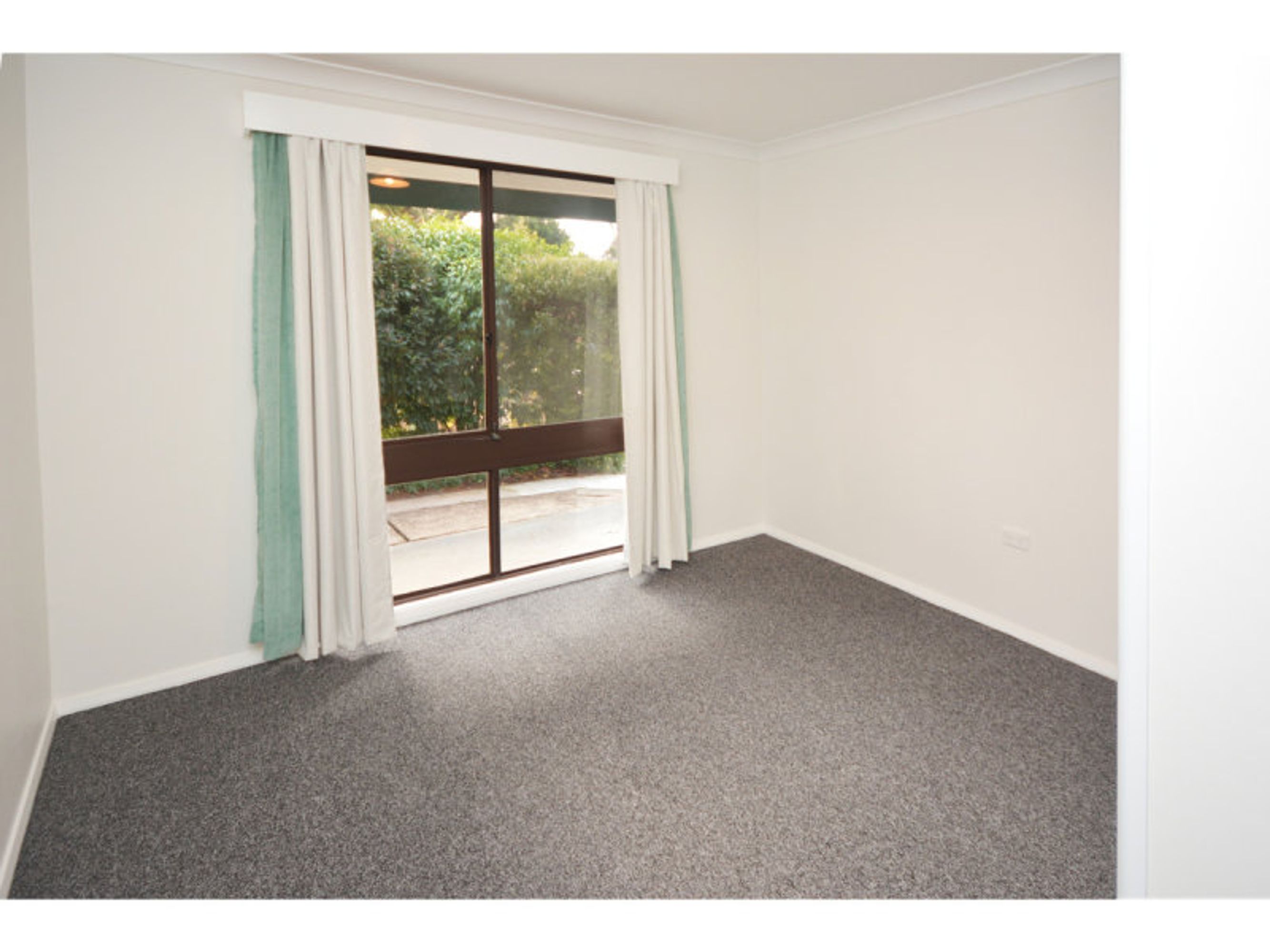 37 Minni-Ha-Ha Road, Katoomba - Thumbnail 8