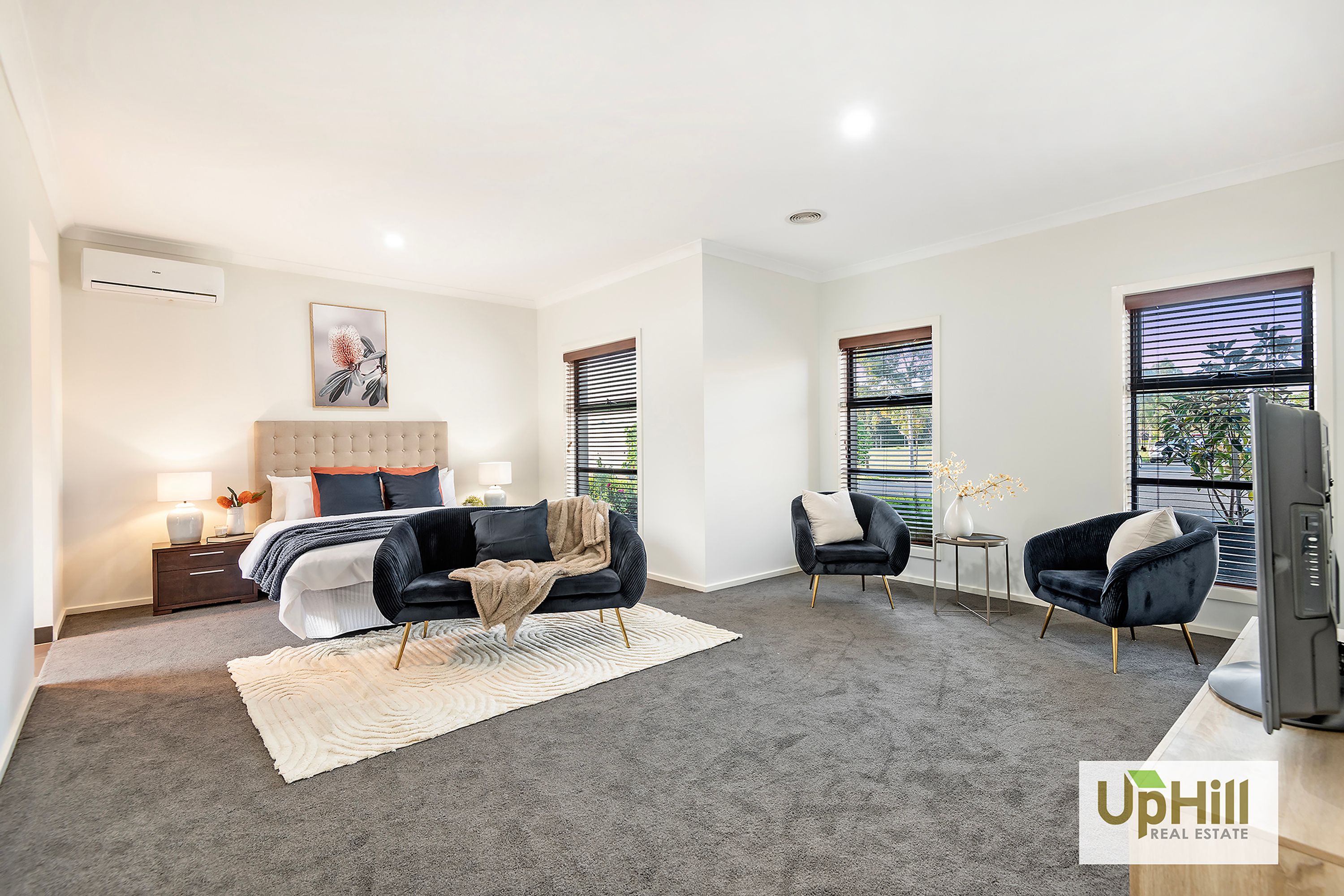 36 Glenrose Boulevard, Clyde North - Thumbnail 3