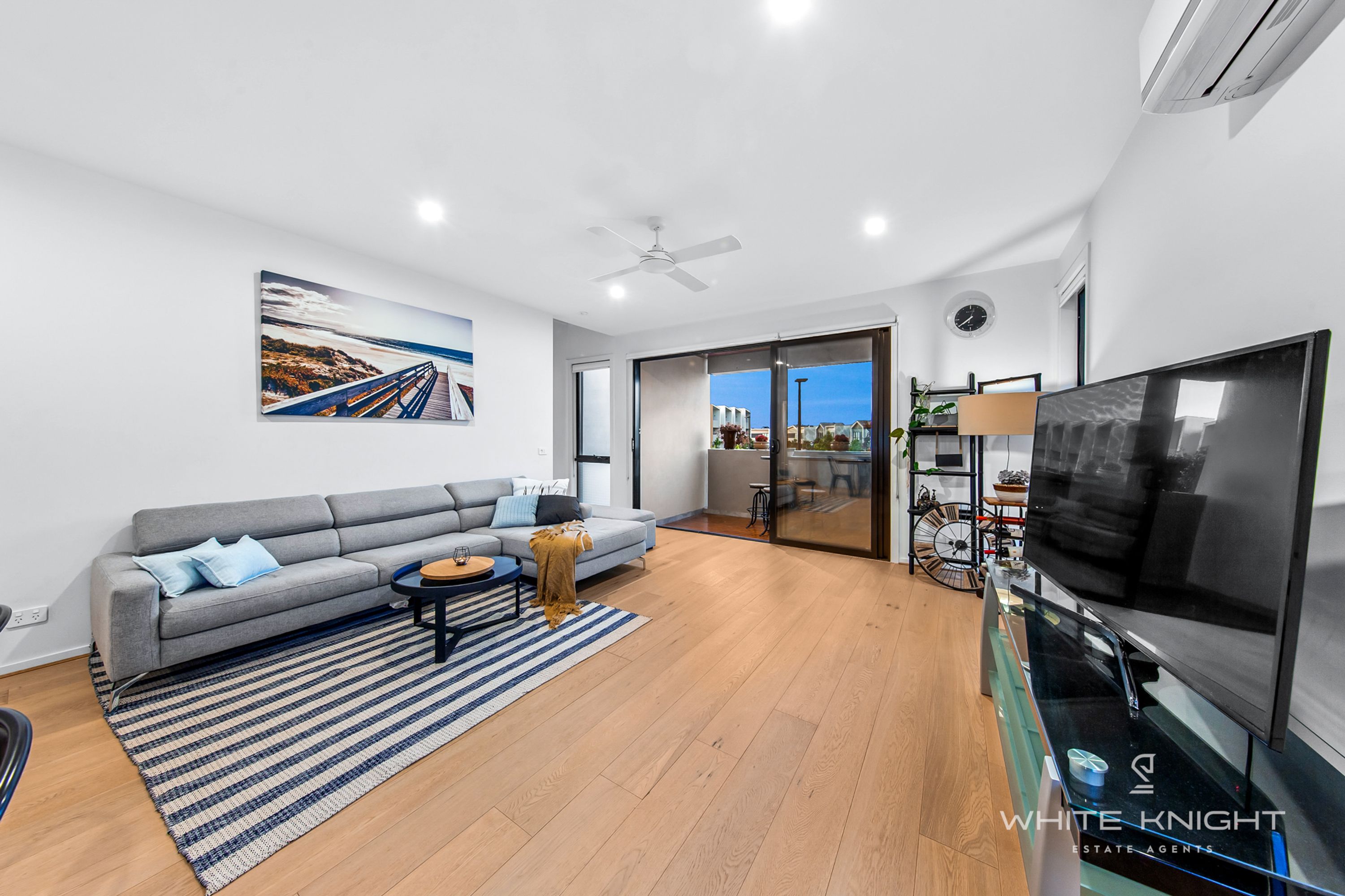 19 Callow Walk, St Albans VIC 3021, St Albans - Thumbnail 4