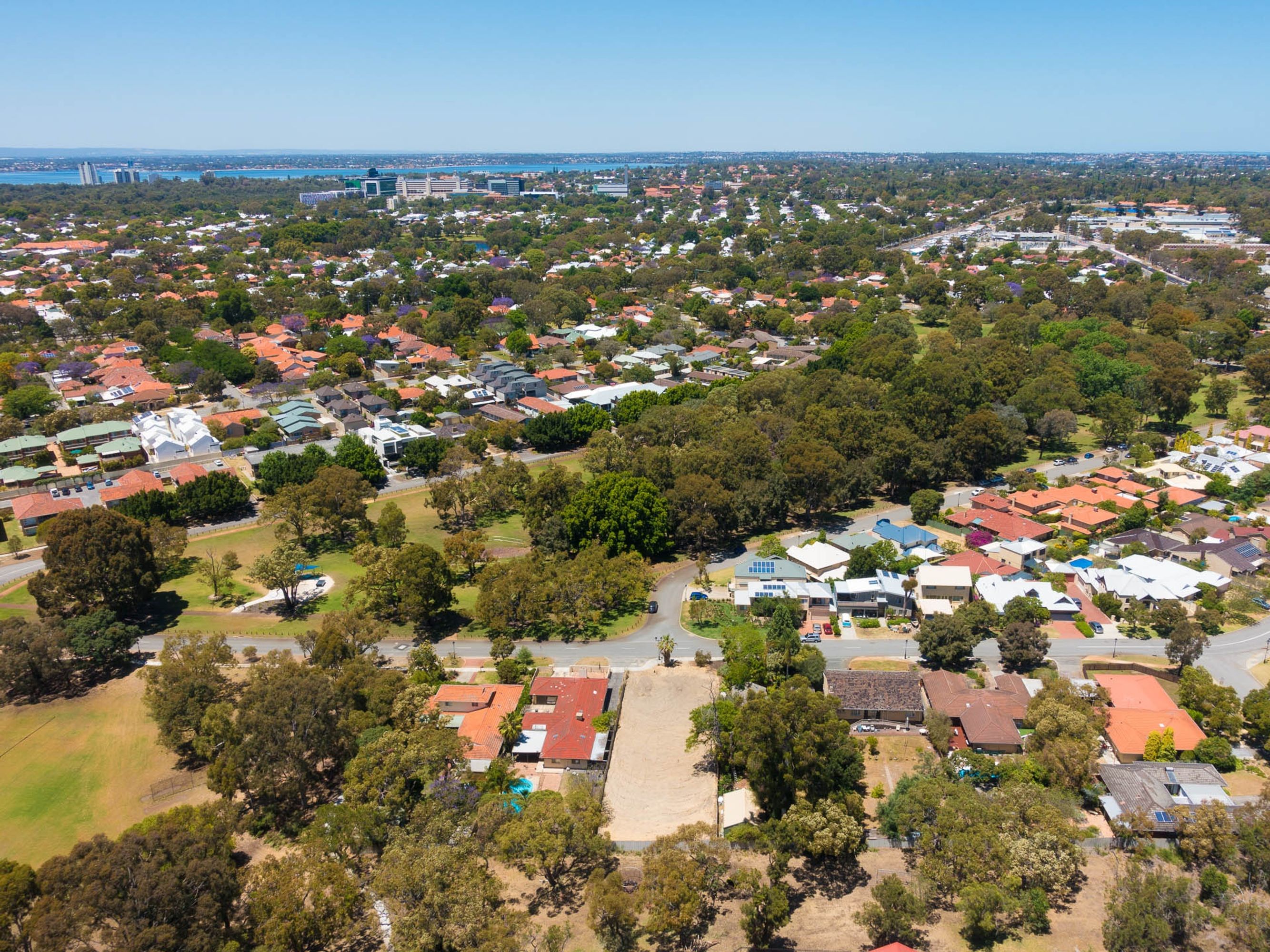 9 Roberta Street, Daglish - Thumbnail 7