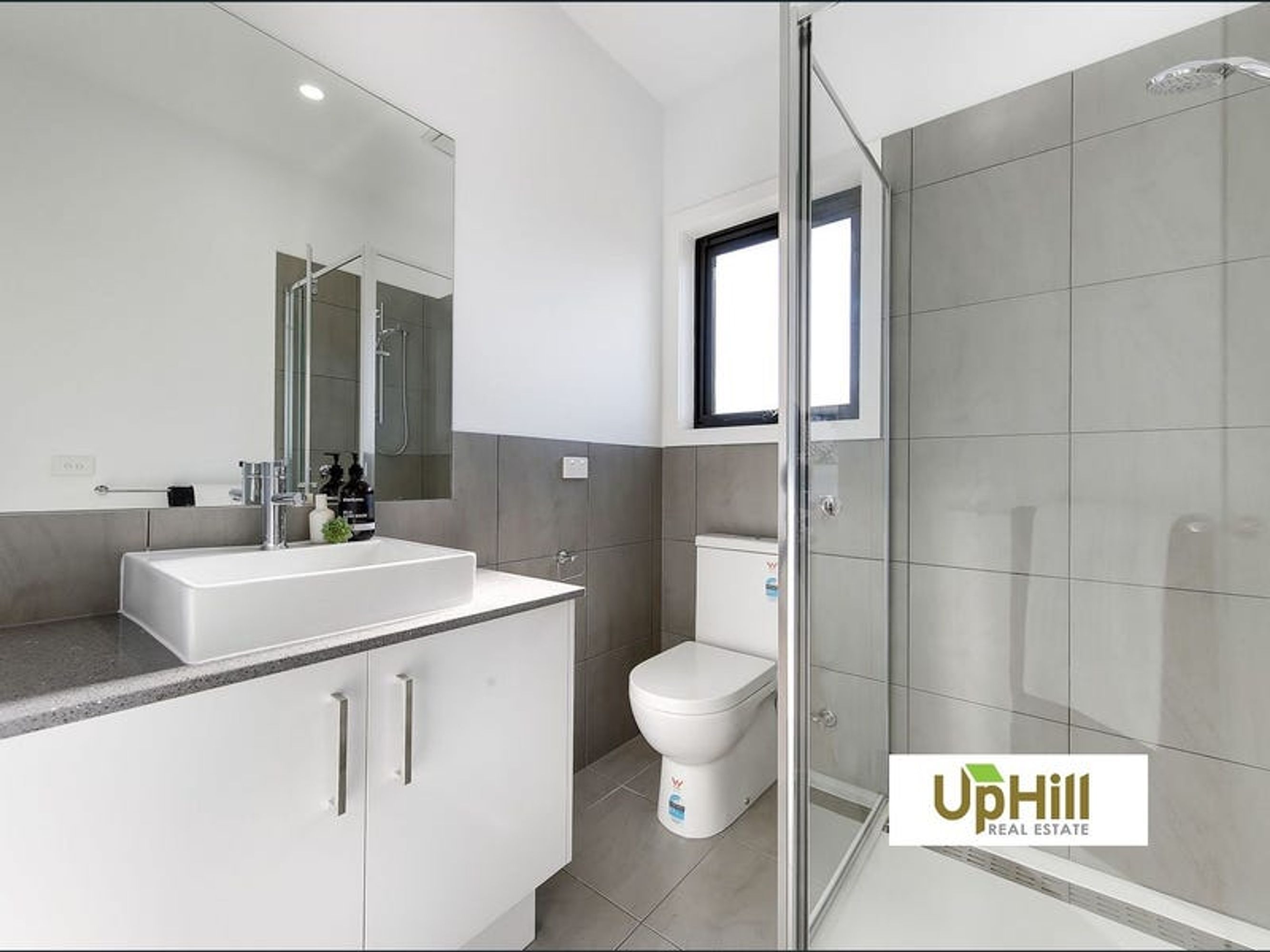 42 Evica Road, Clyde North - Thumbnail 3