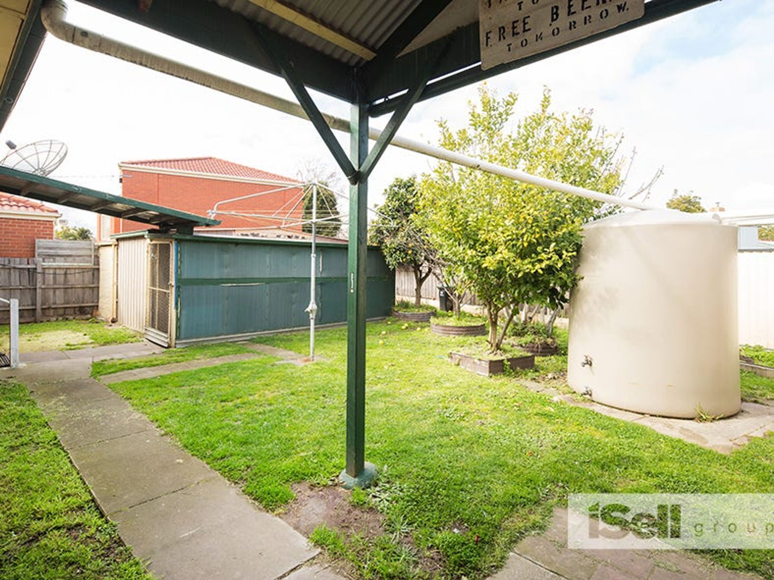 18 Burrapike Avenue, Springvale - Thumbnail 7