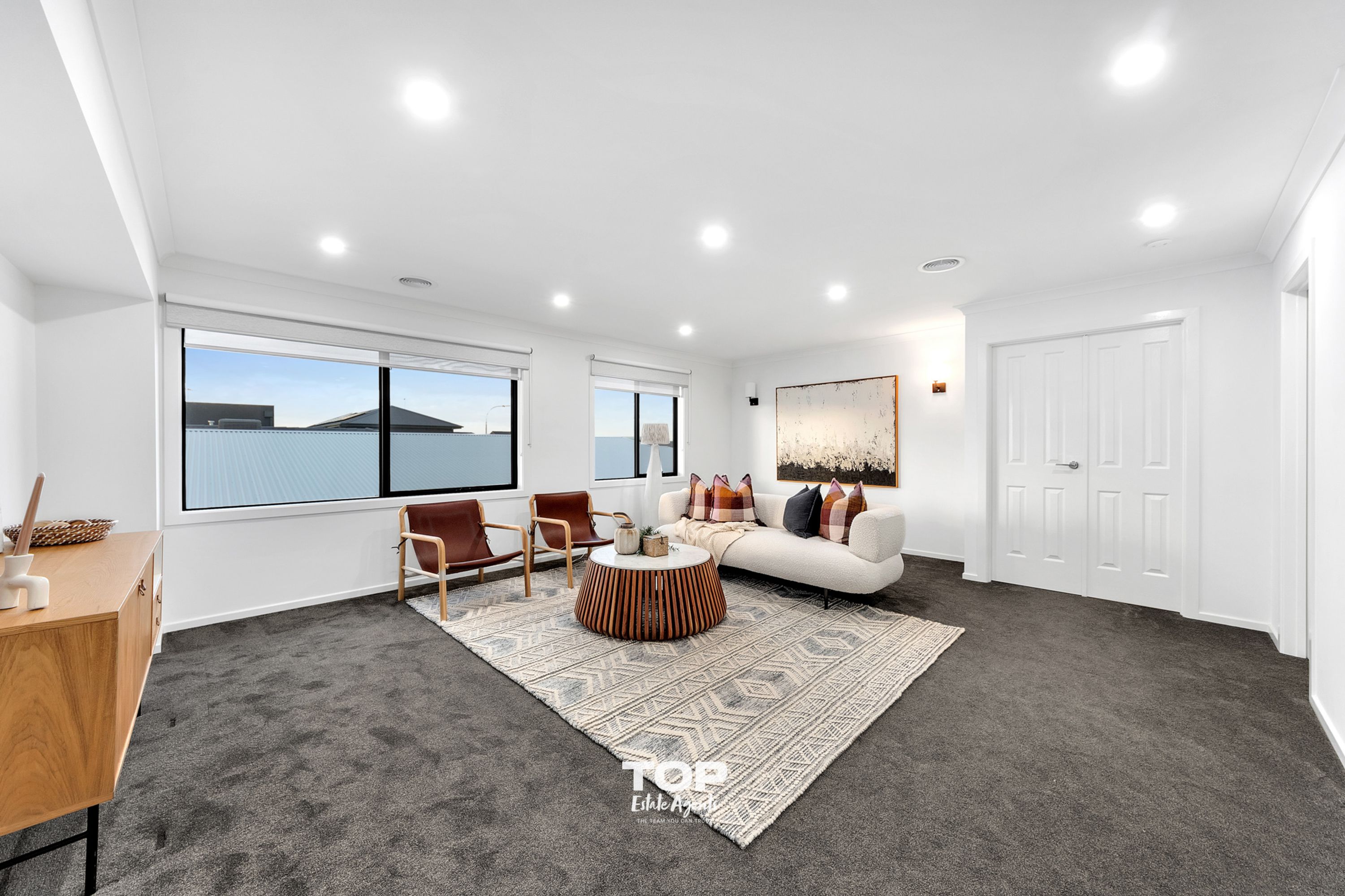 34 Shearjoy Loop, Clyde North - Thumbnail 5
