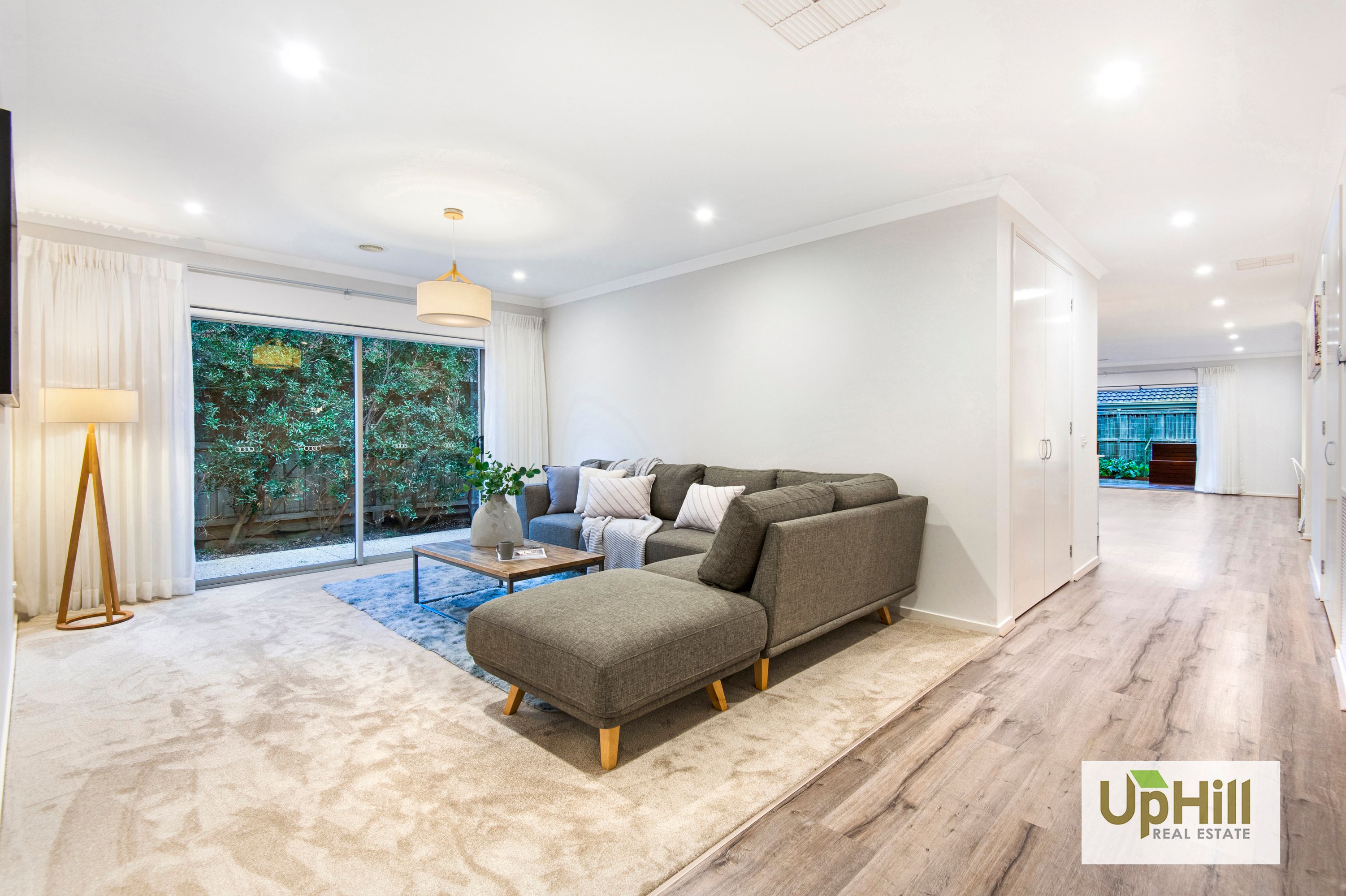 16 Mernoo Avenue, Clyde North - Thumbnail 3