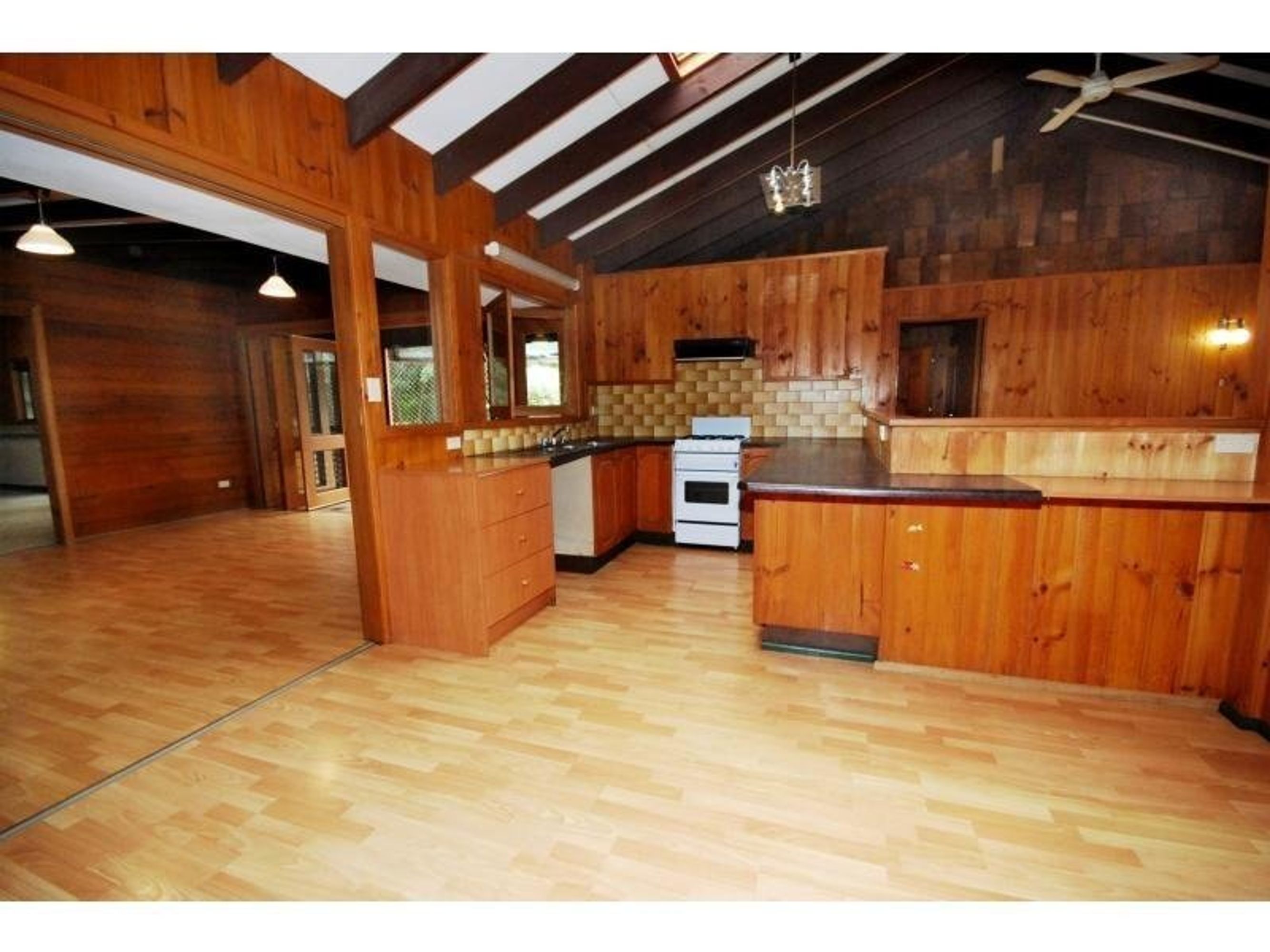 68 Dalrymple Avenue, Wentworth Falls - Thumbnail 5