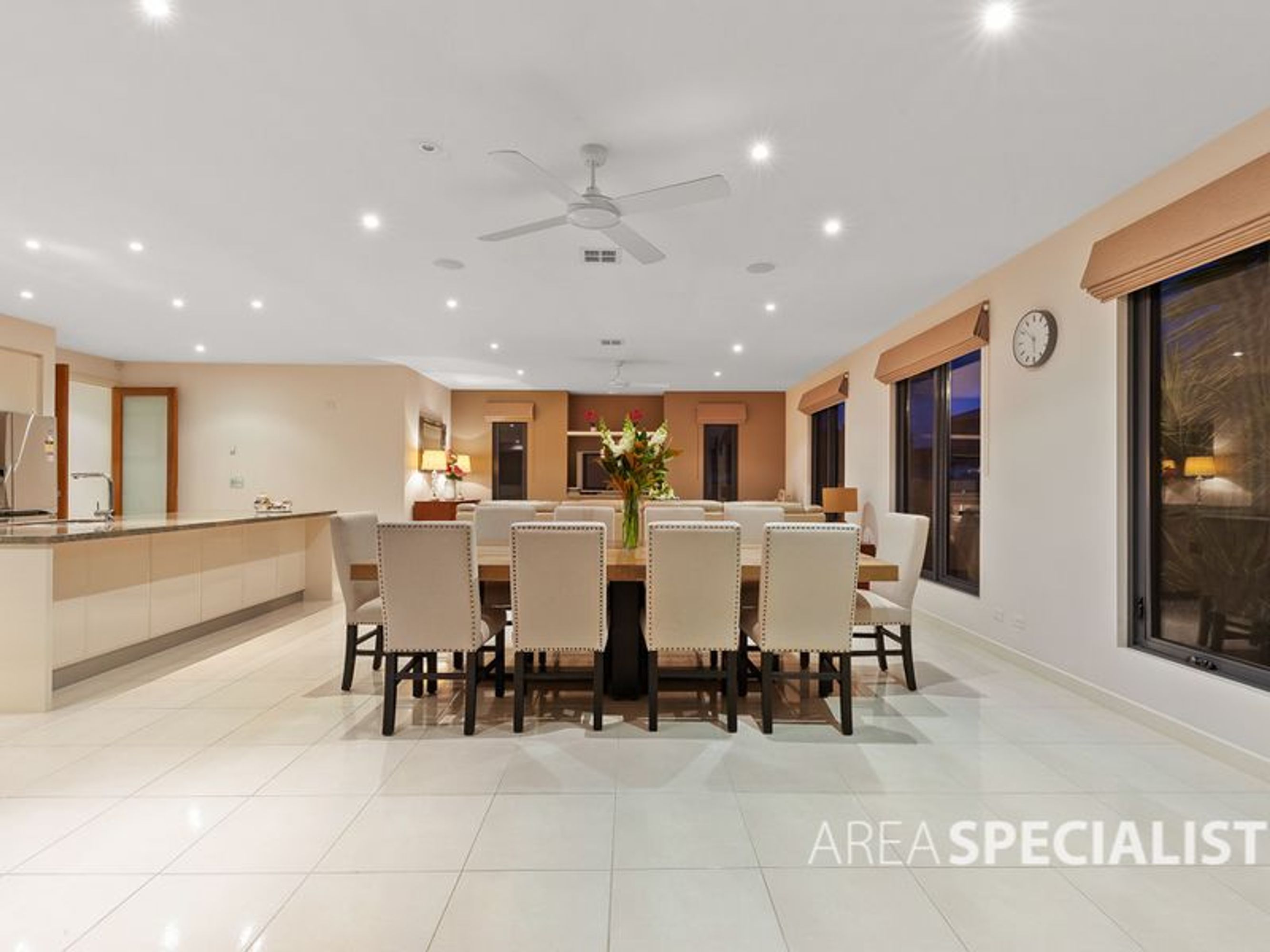 24 Brookglen Boulevard, Cairnlea VIC 3023, Cairnlea - Thumbnail 8