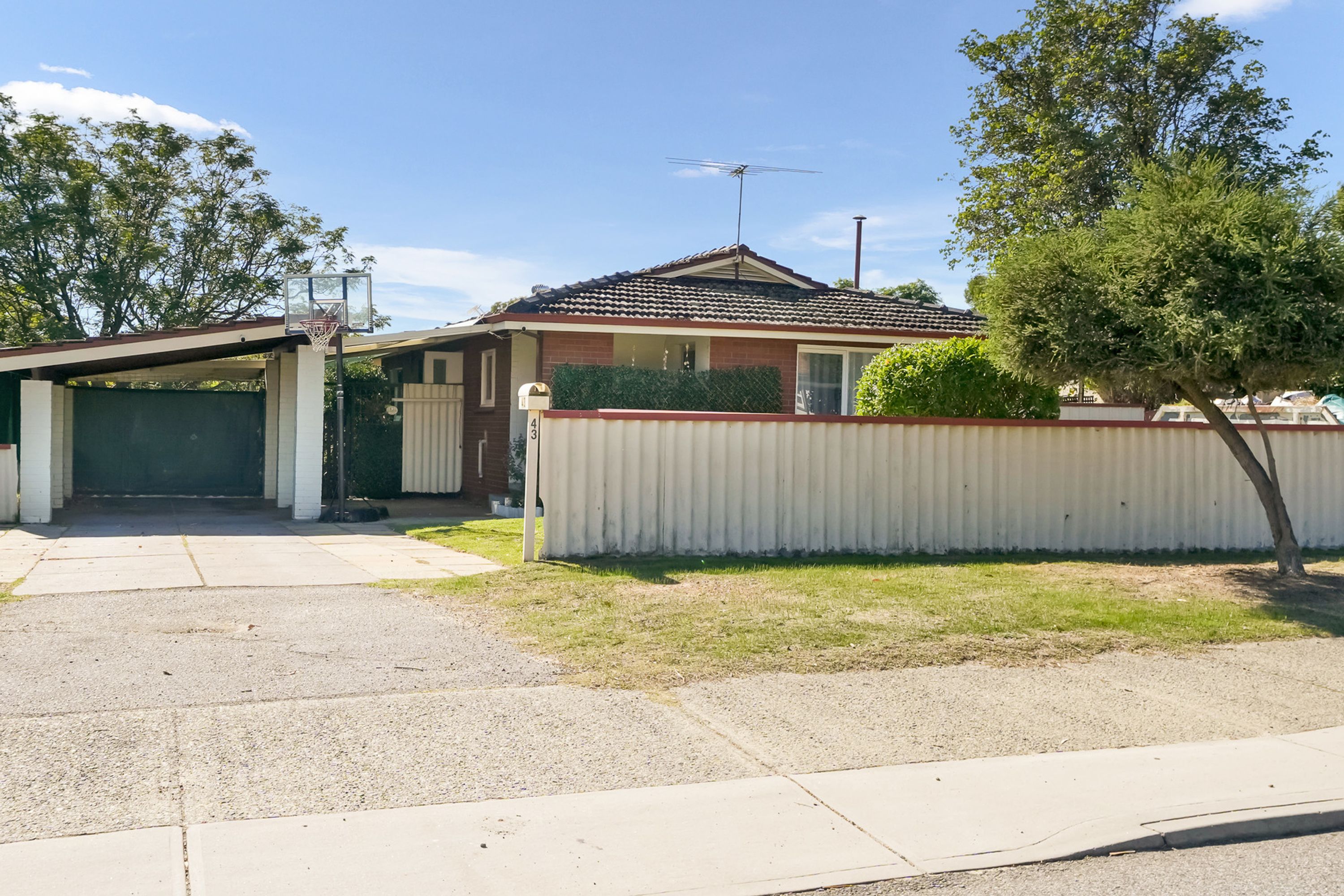 43 Galliers Avenue, Armadale, Armadale - Thumbnail 3
