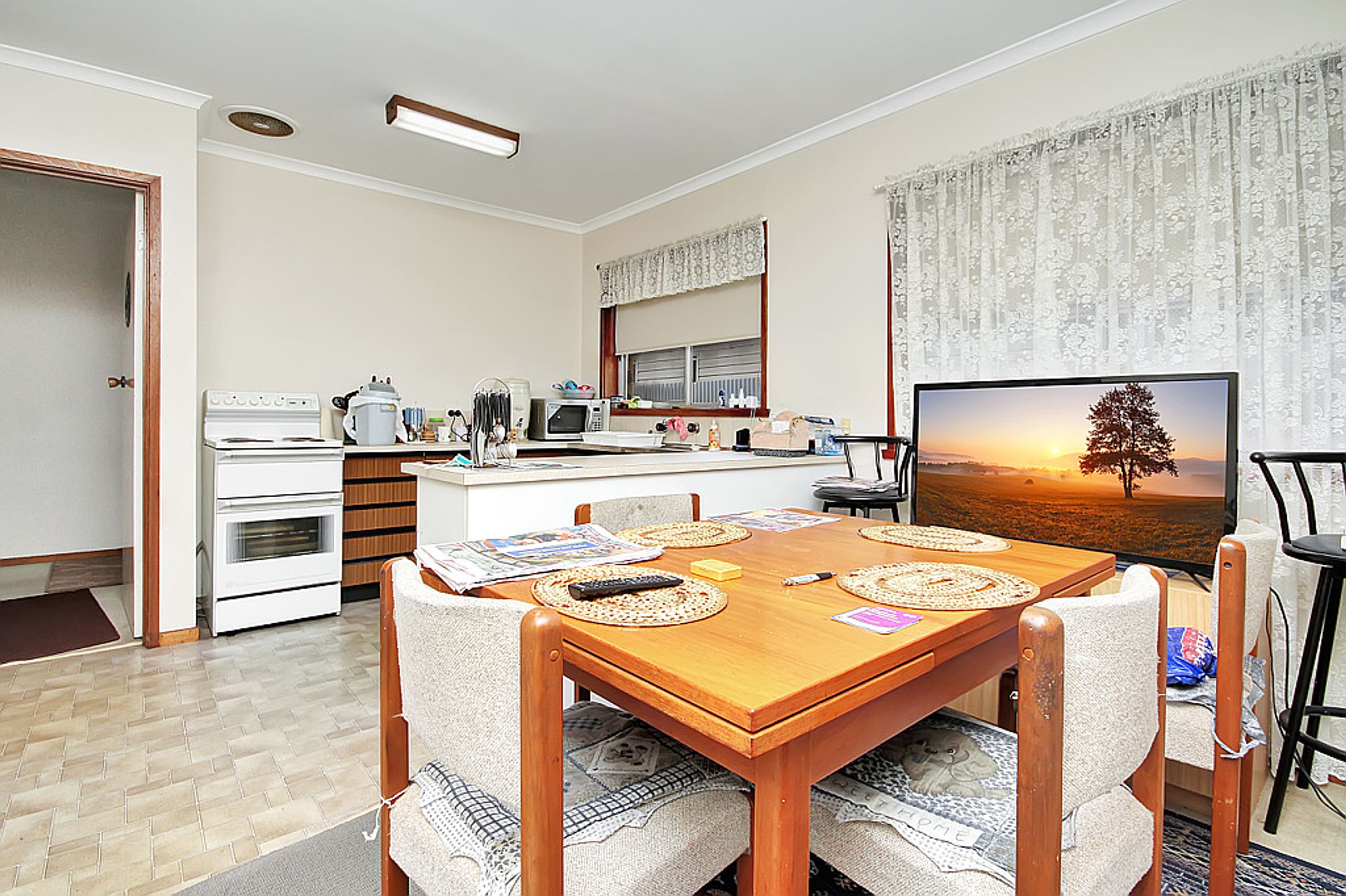 4/2 Mclachlan Street, Horsham VIC 3400, Horsham - Thumbnail 2