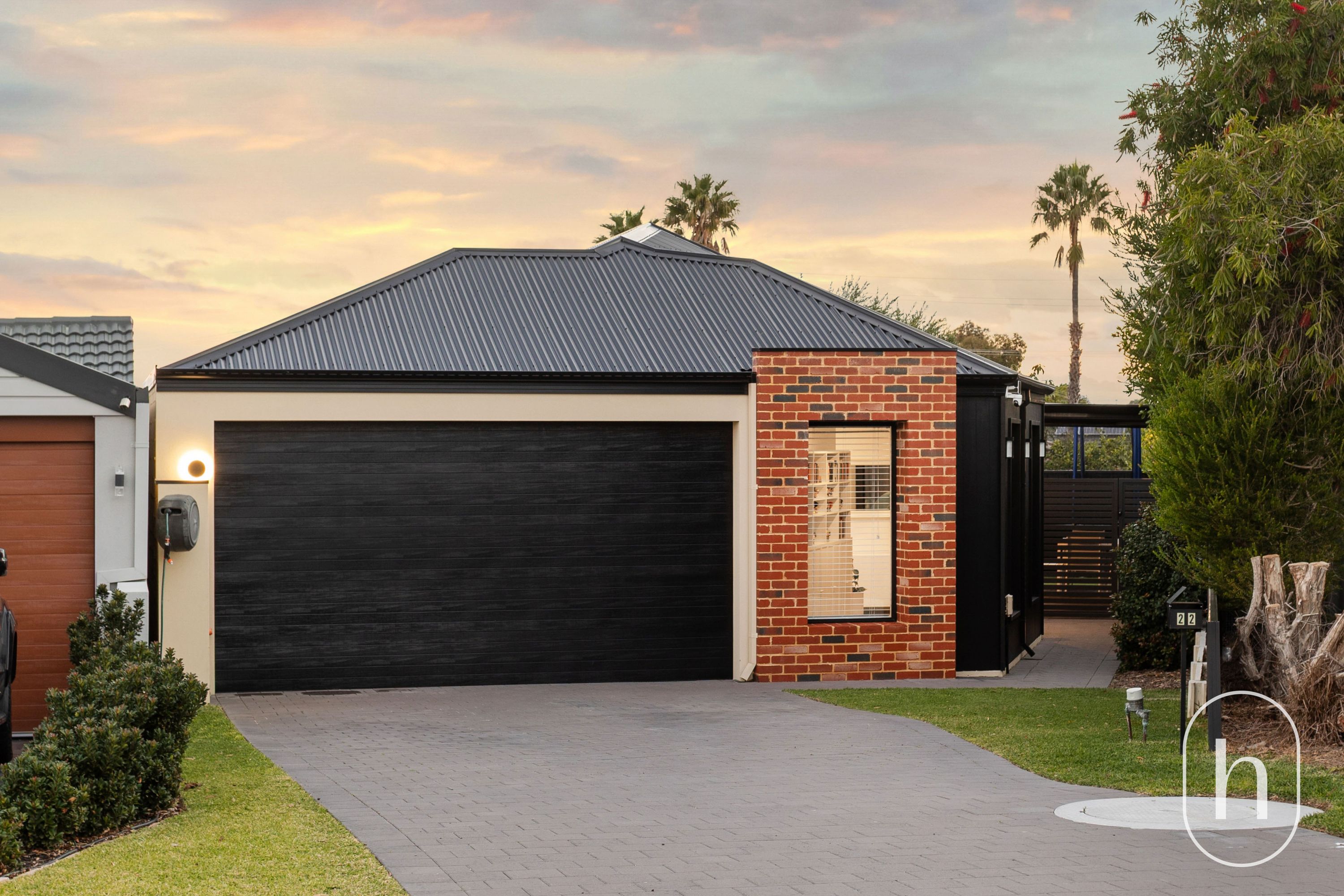 22 Sailfish Close, Beldon - Image 1