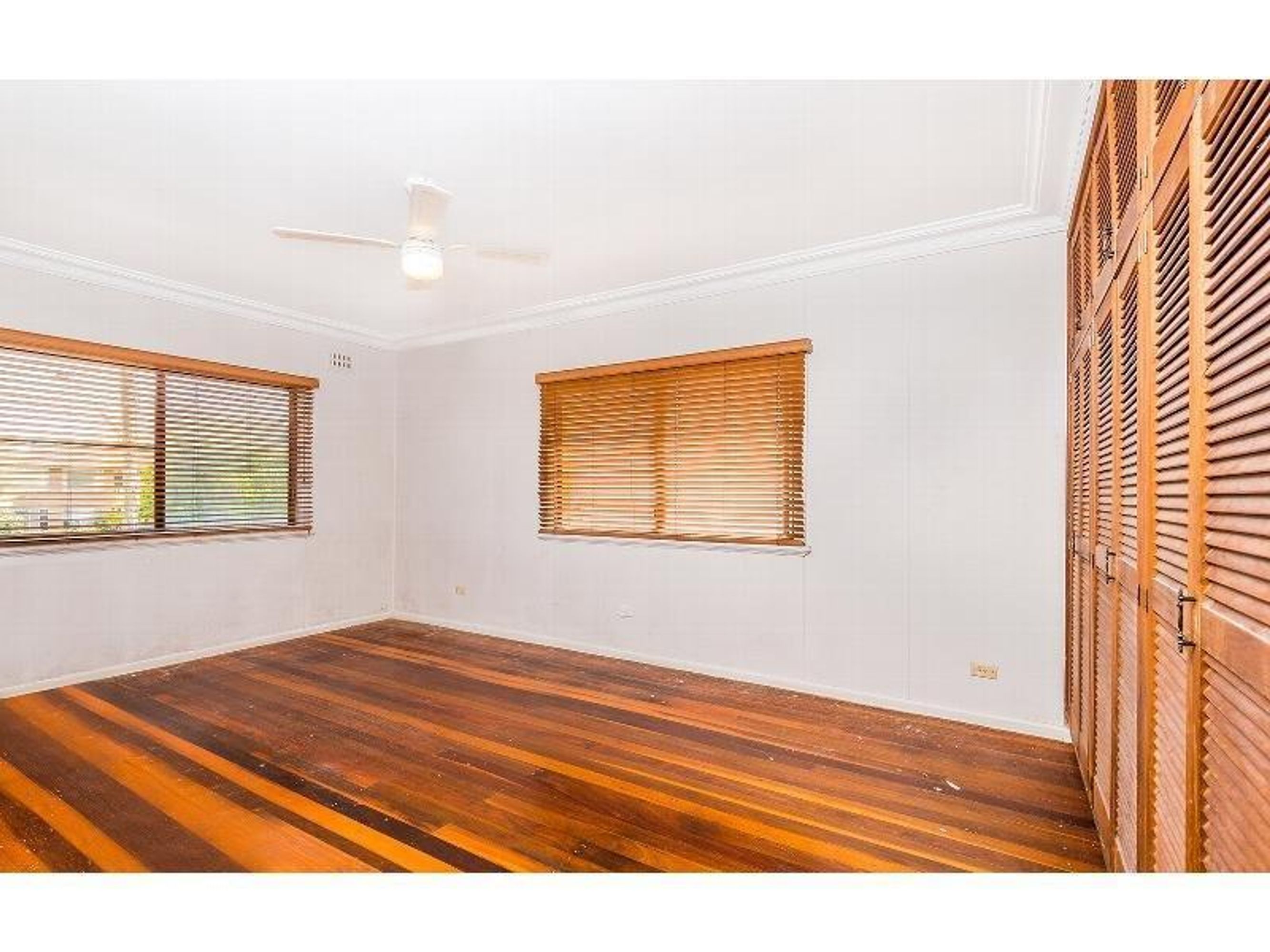 290 Hoof Street, Grafton - Thumbnail 5
