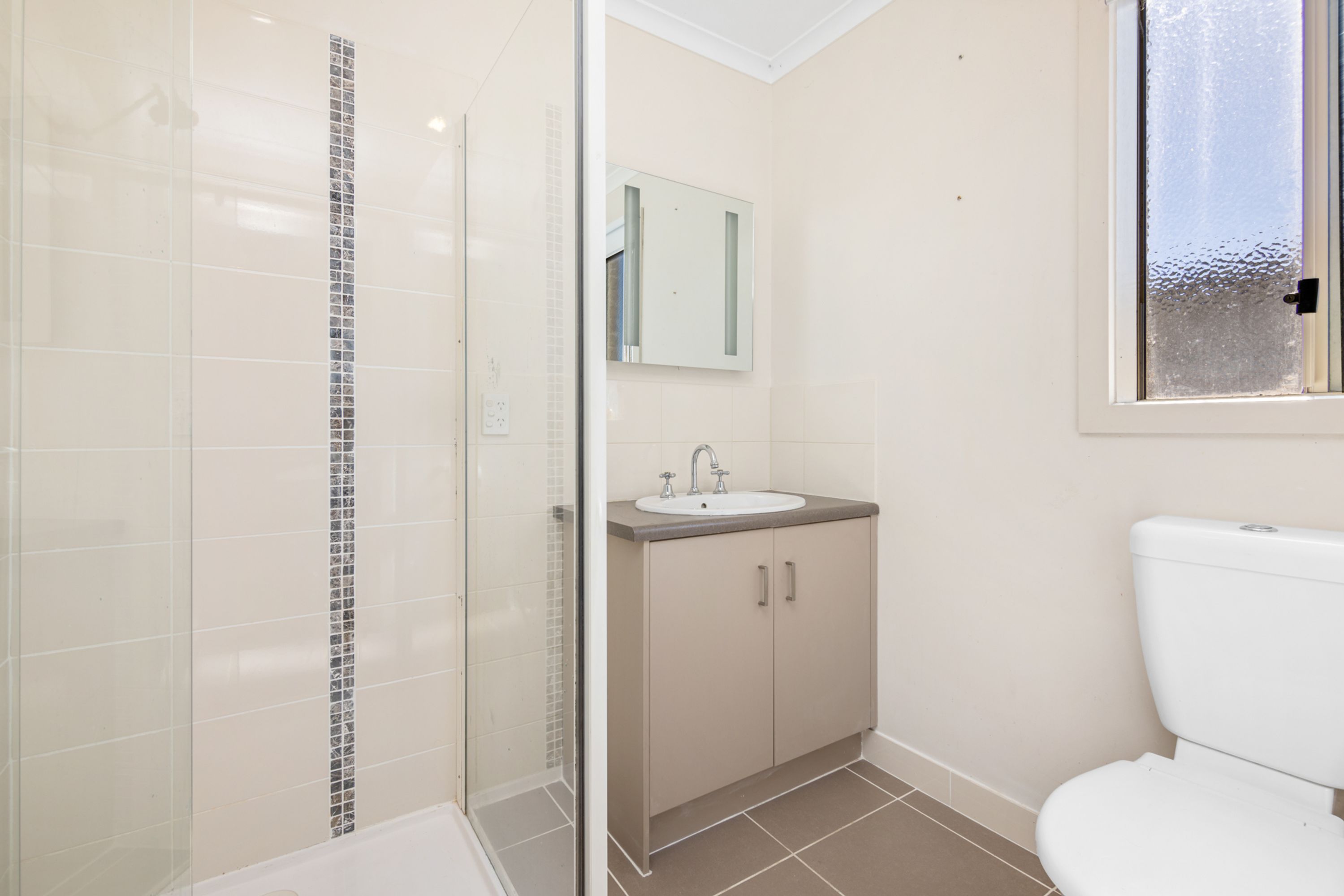 9 Tobruk Street, Horsham VIC 3400, Horsham - Thumbnail 3
