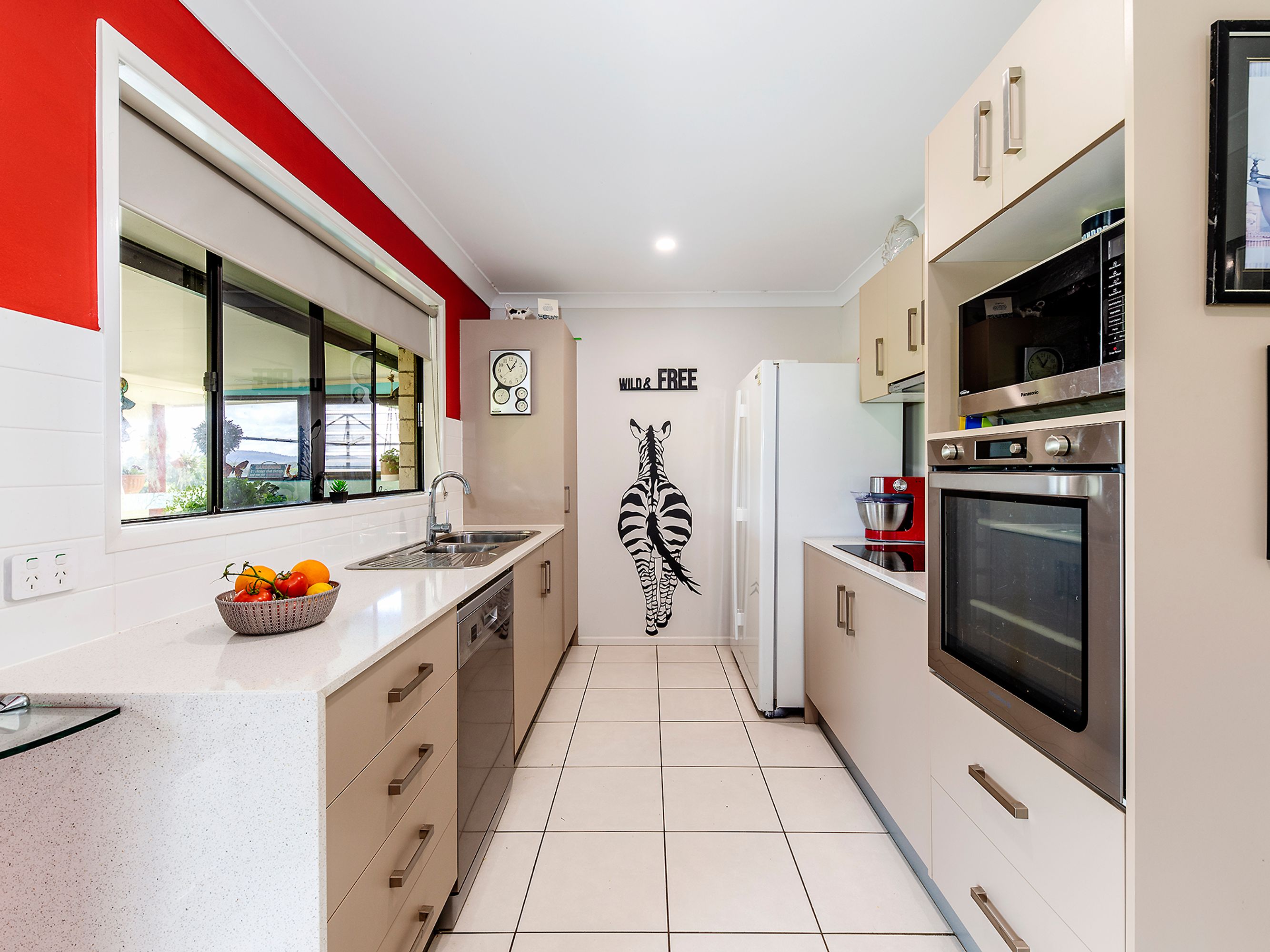 32 High Street, Lawrence - Thumbnail 8