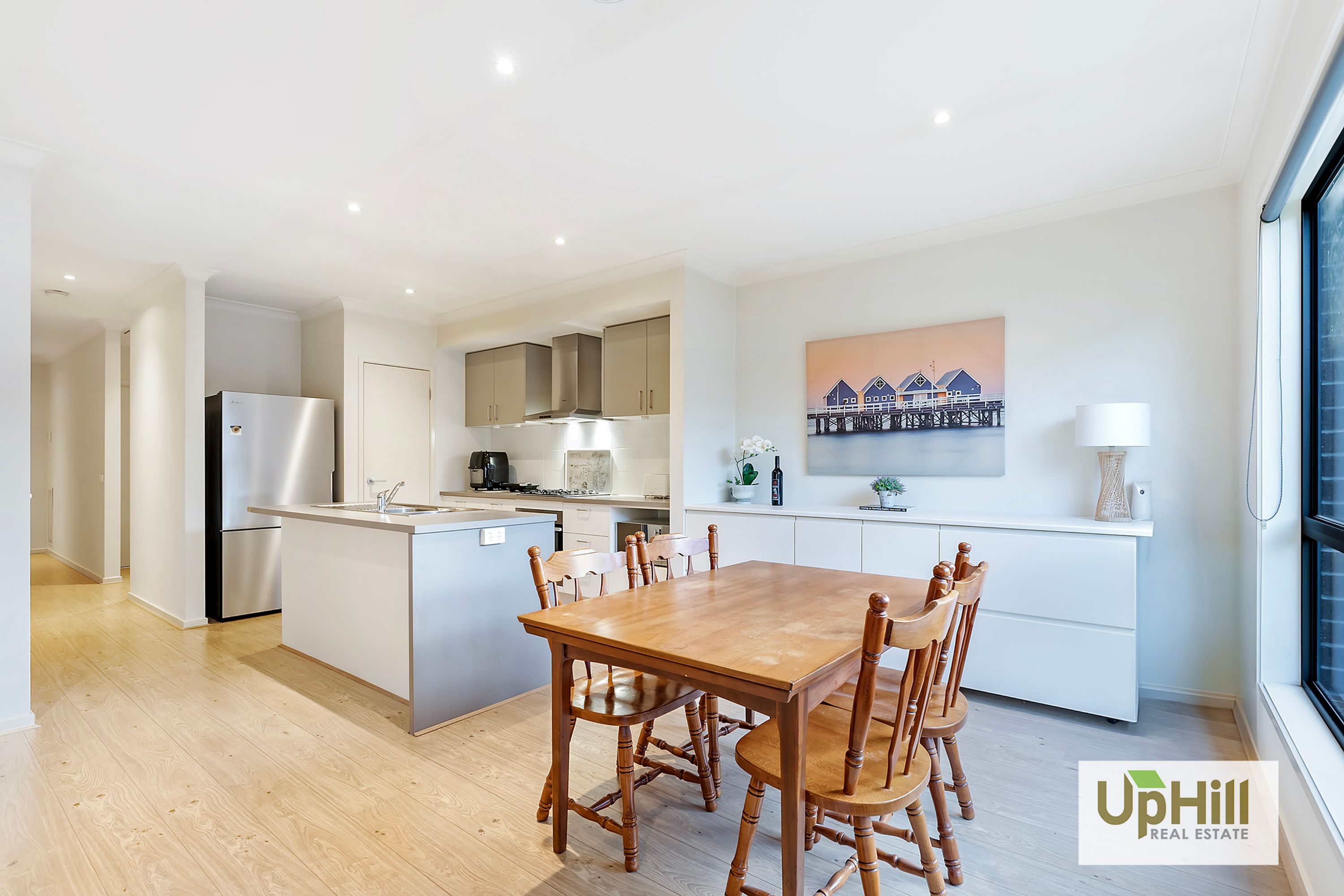 22 Kilmarnock Way, Clyde North - Thumbnail 2