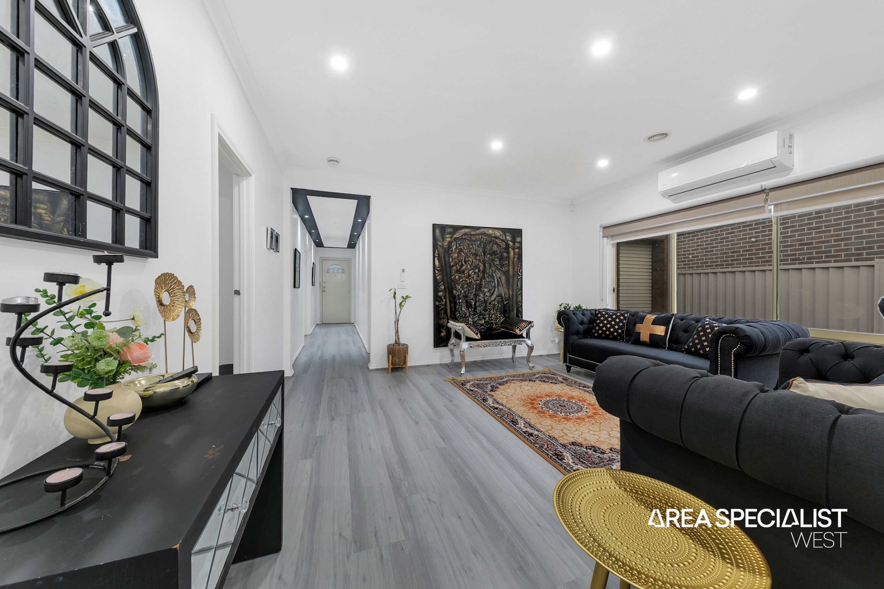 8 Netherton Place, Caroline Springs, Caroline Springs - Thumbnail 2