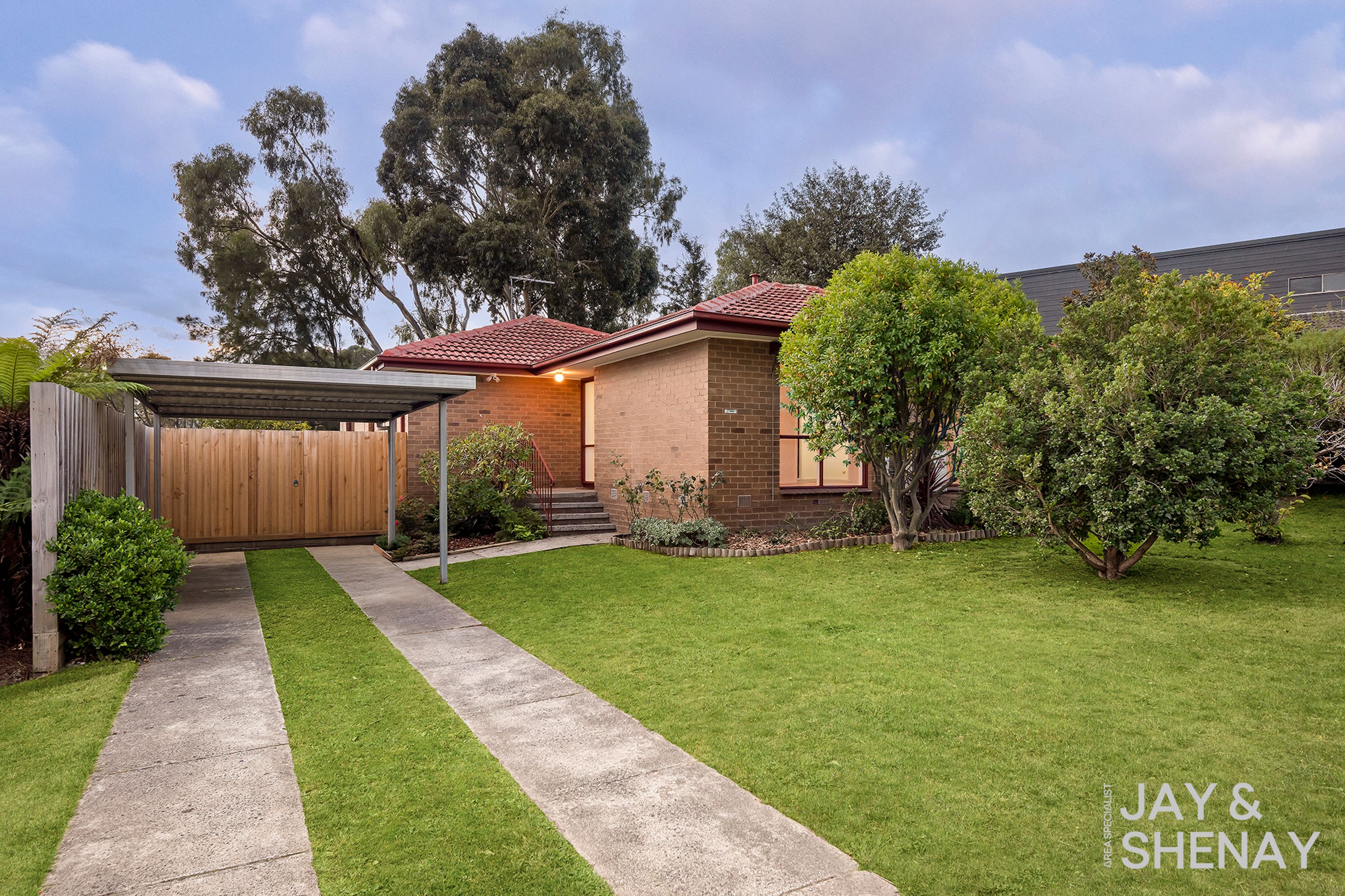 80 Charles Green Avenue, Endeavour Hills, Endeavour Hills - Image 1