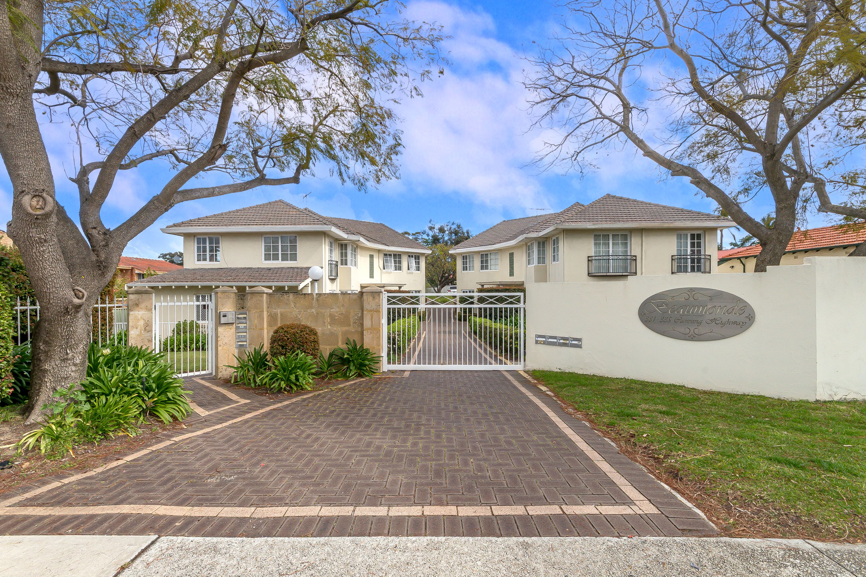 8/8/333 Canning Highway, Como - Thumbnail 2