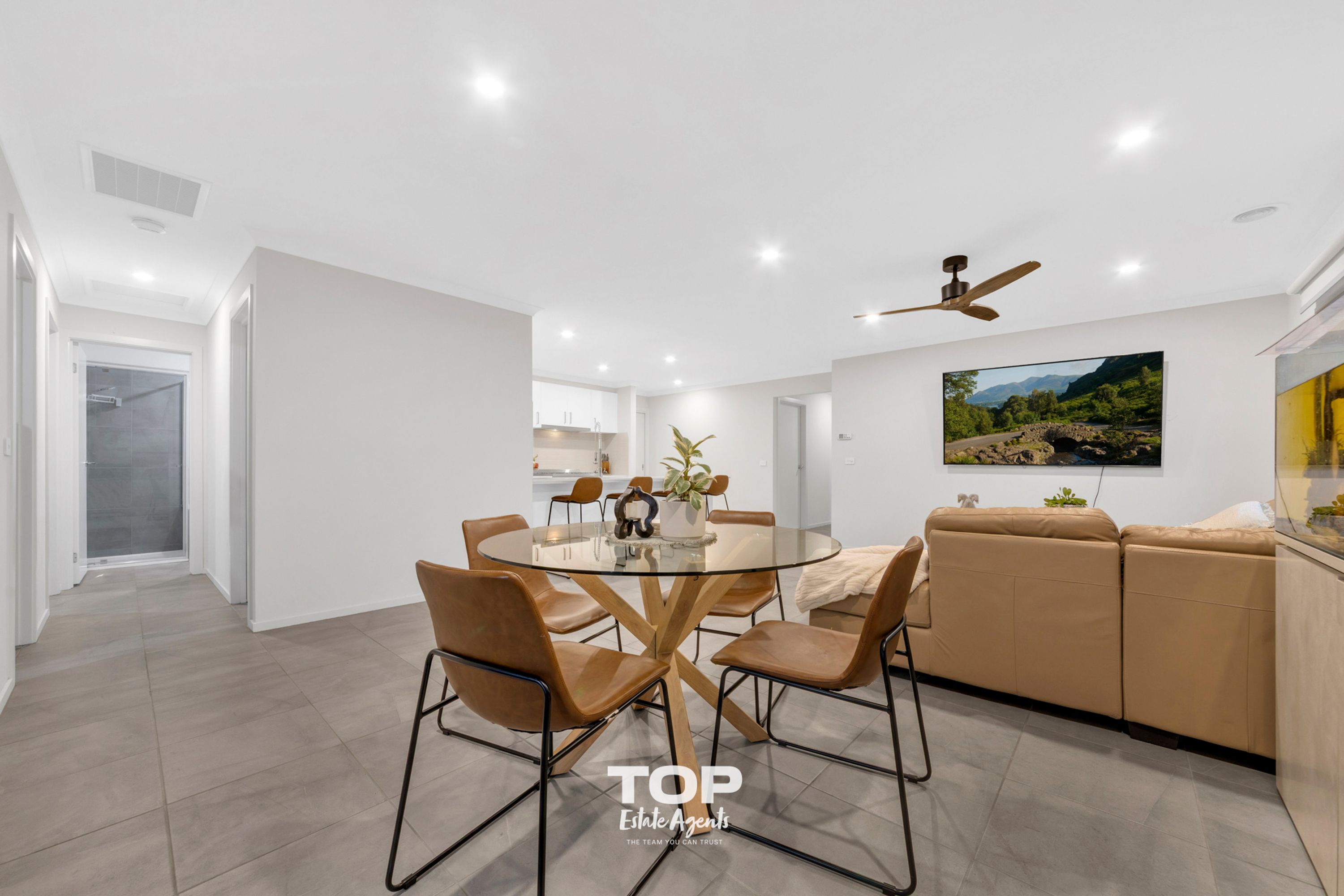 67 Guineas Street, Cranbourne East - Thumbnail 8