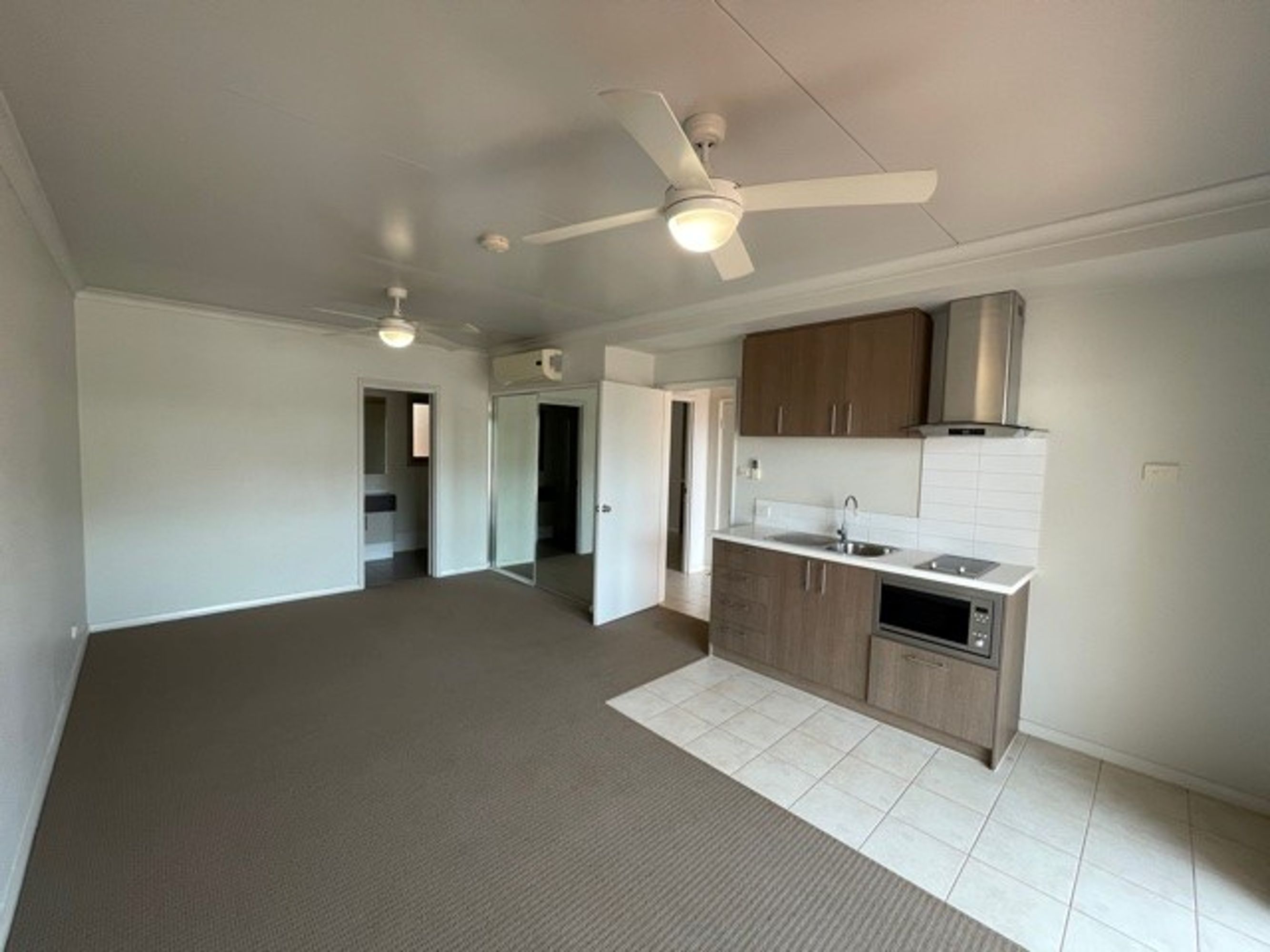 17 Spinifex Street, Newman, Newman - Thumbnail 5